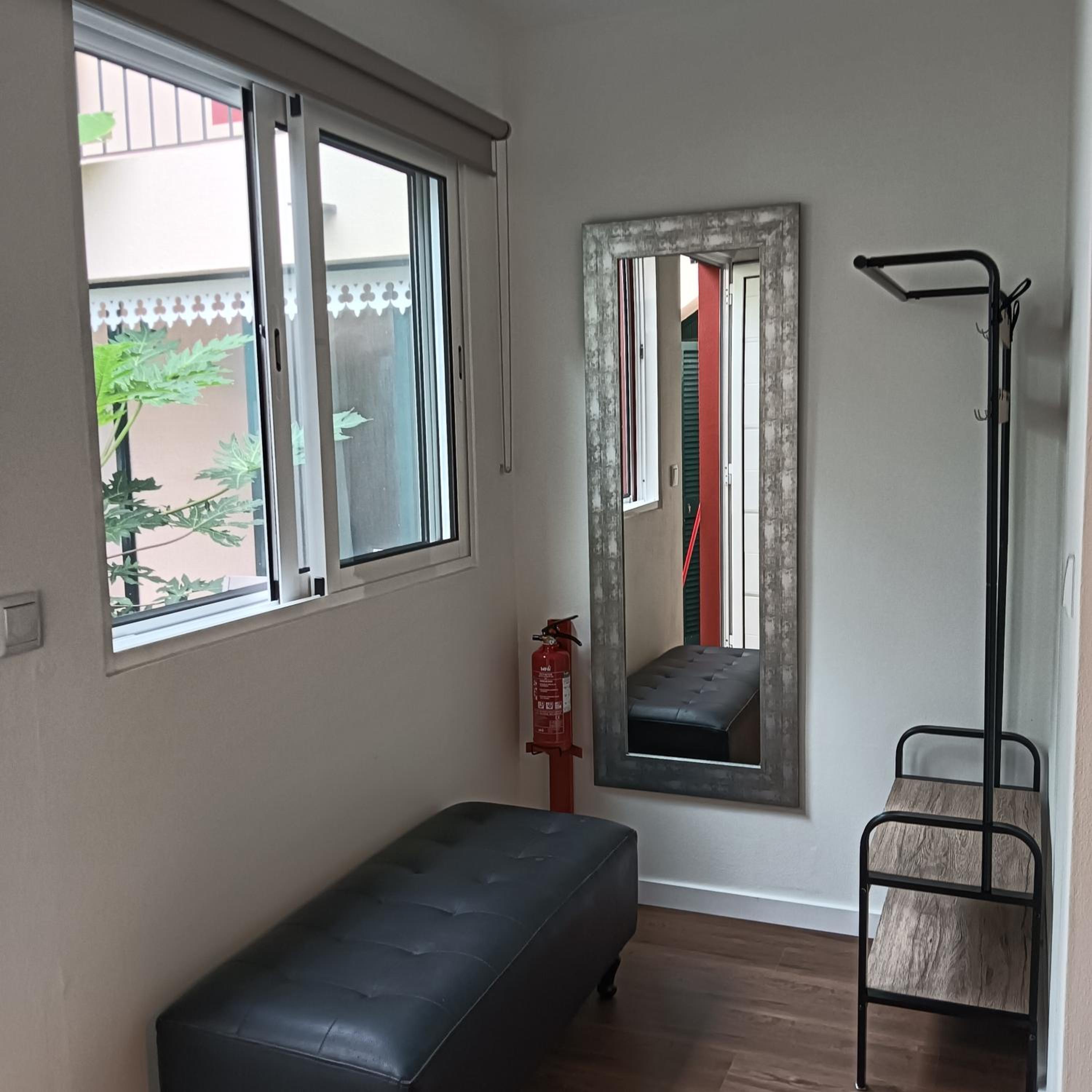Apartment photo 2