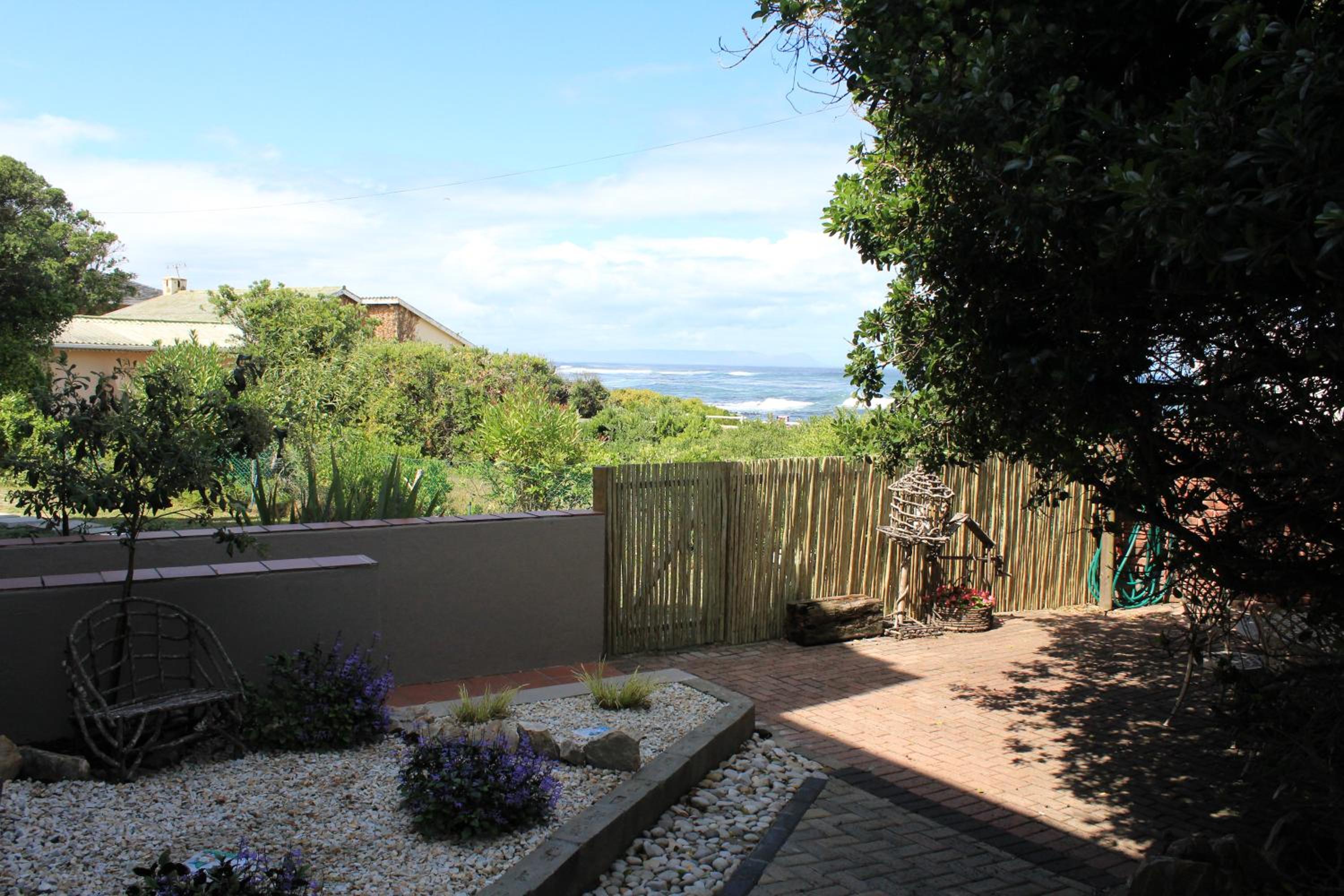Apartment with Sea View - Ground Floor photo 3