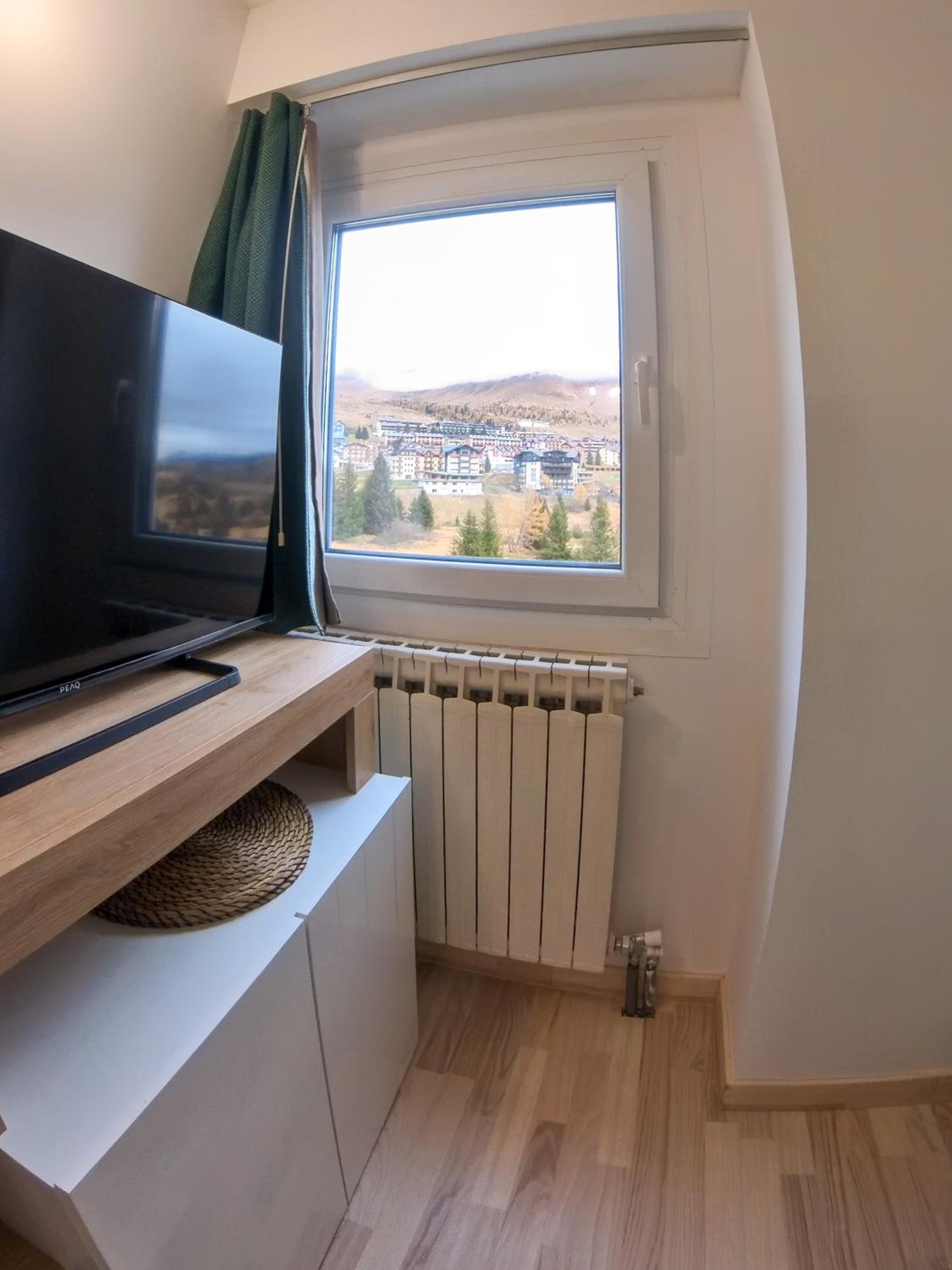 Large Double Room photo 3