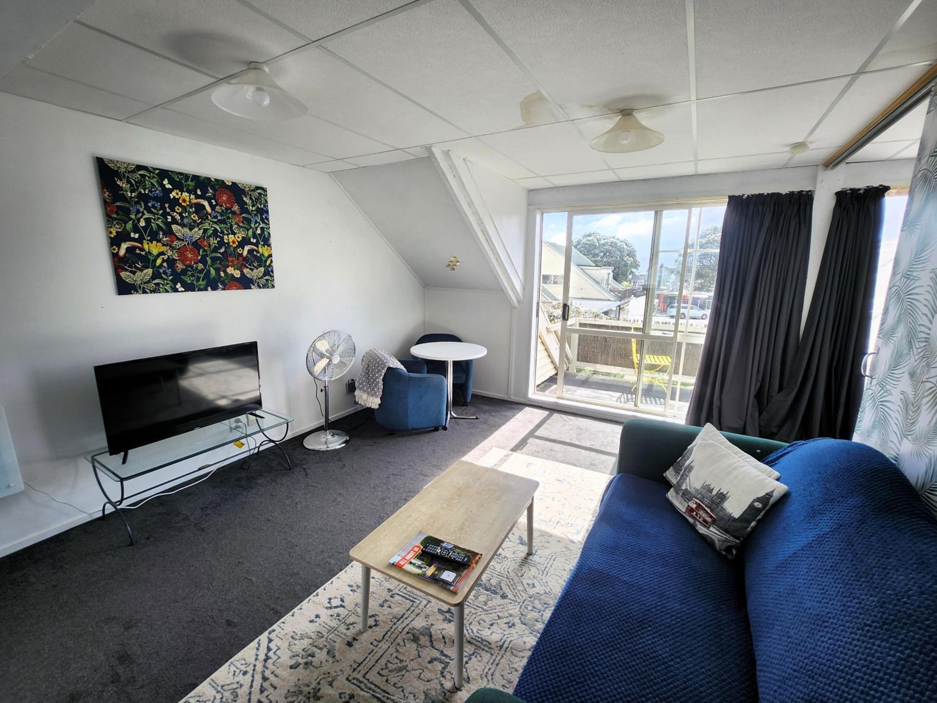 Junior Family Apartment (Stair access)