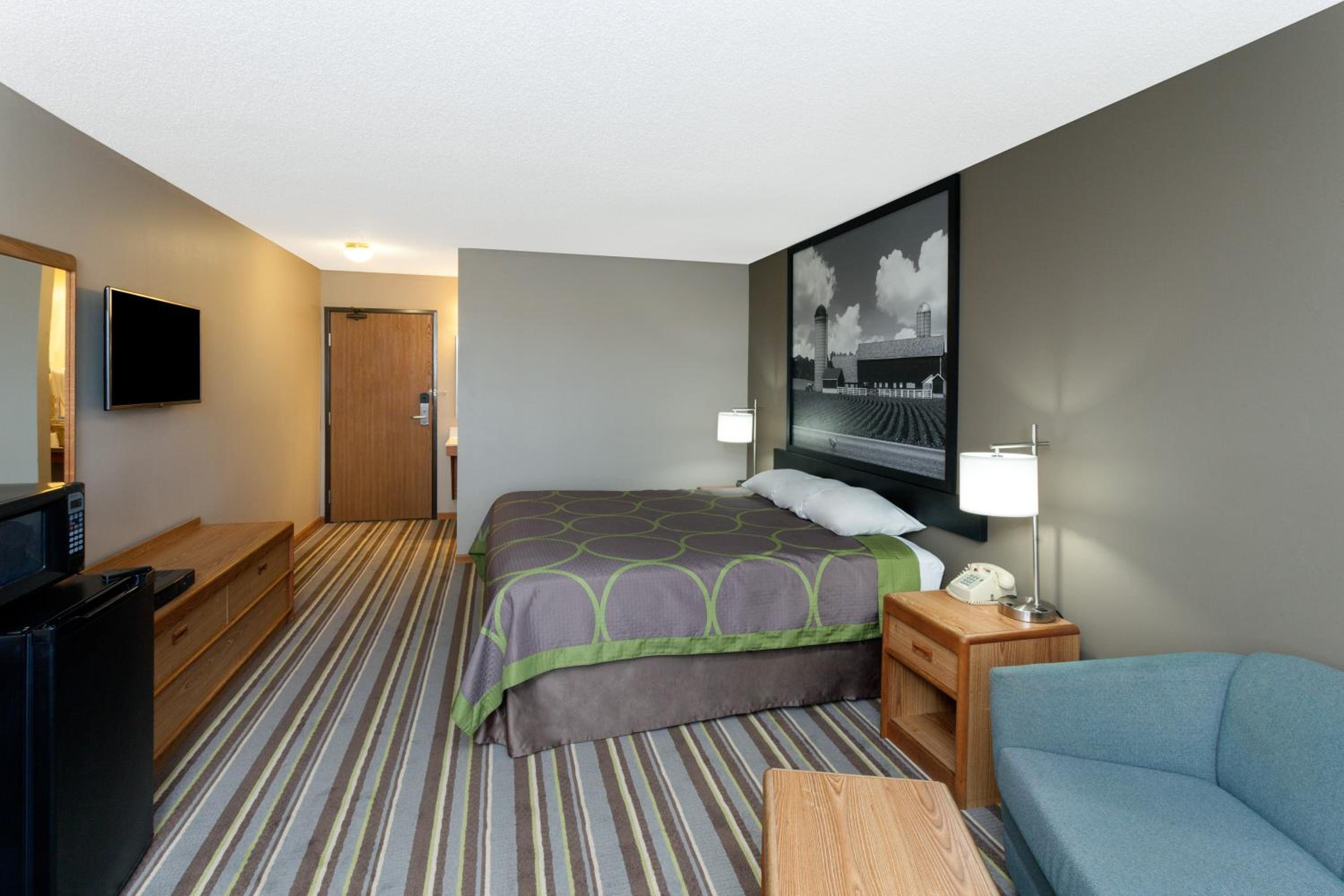 Super 8 by Wyndham Gilman, Foto 3