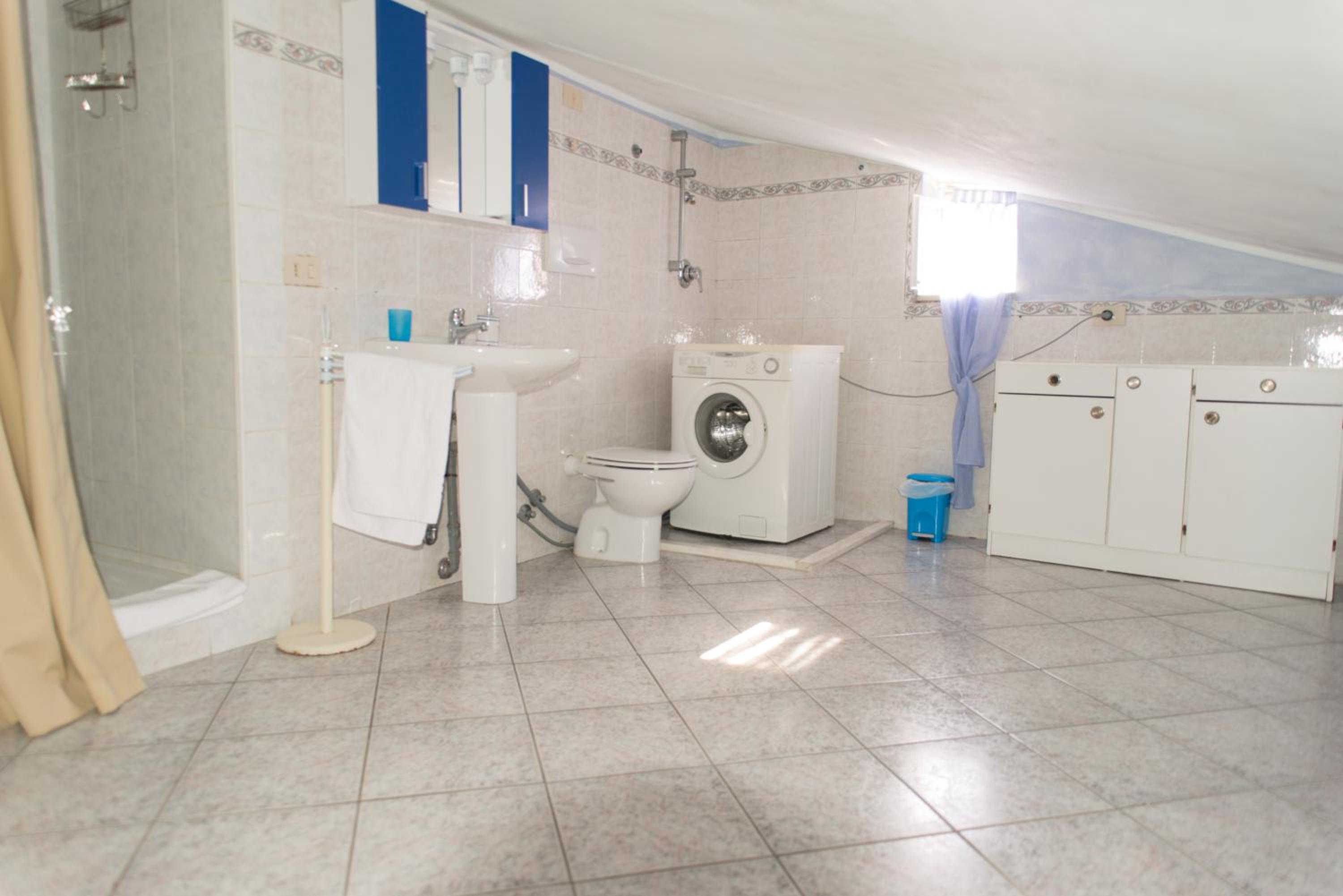 Studio Apartment - Photo 7