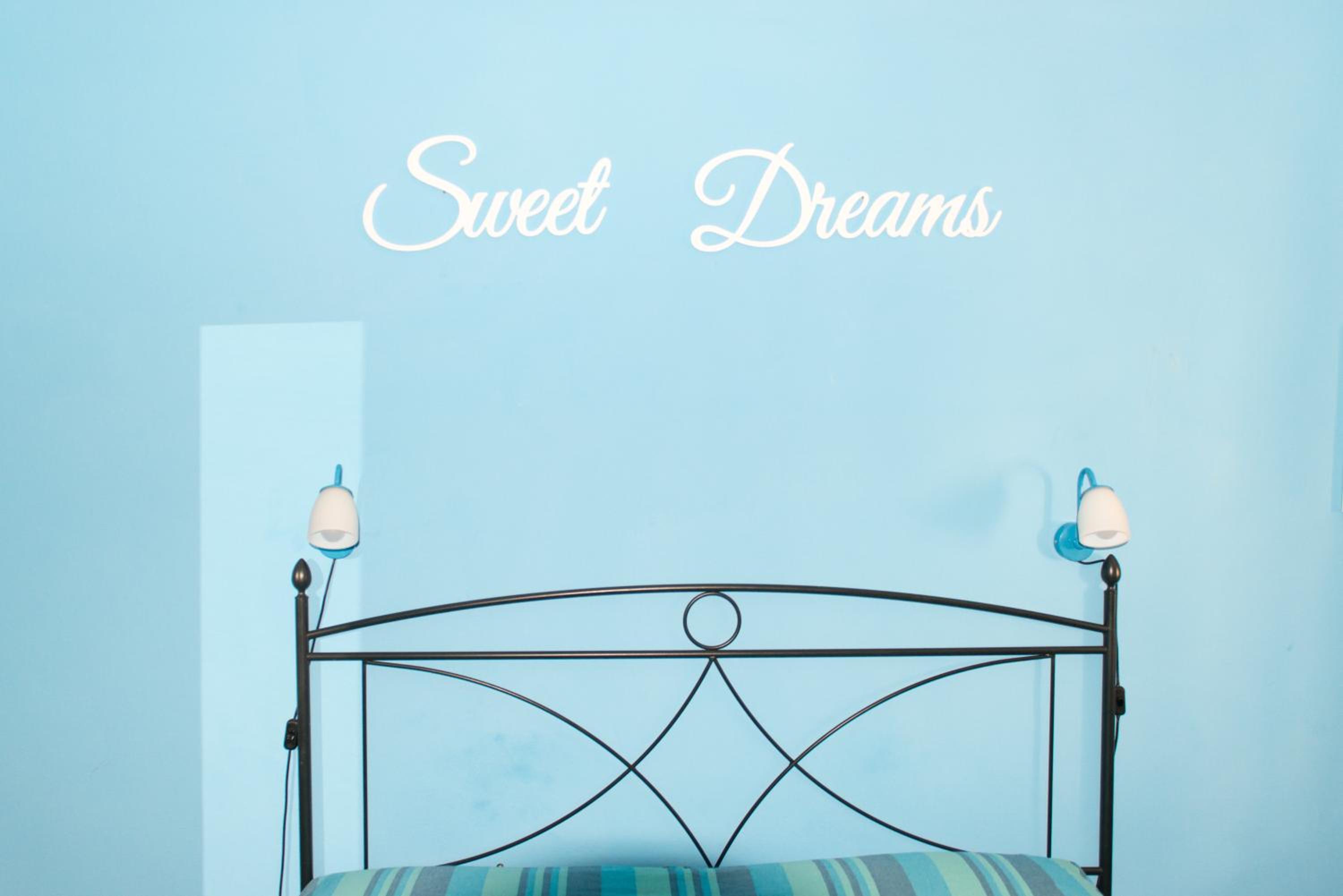 Double Room - Photo 7