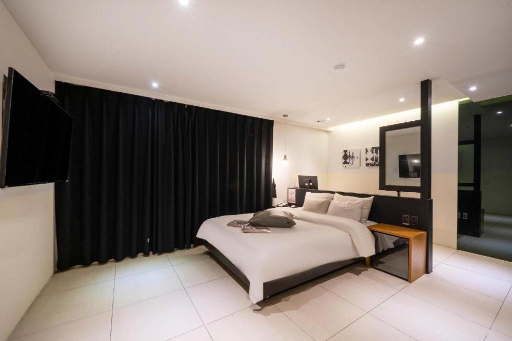 Premium Double Room