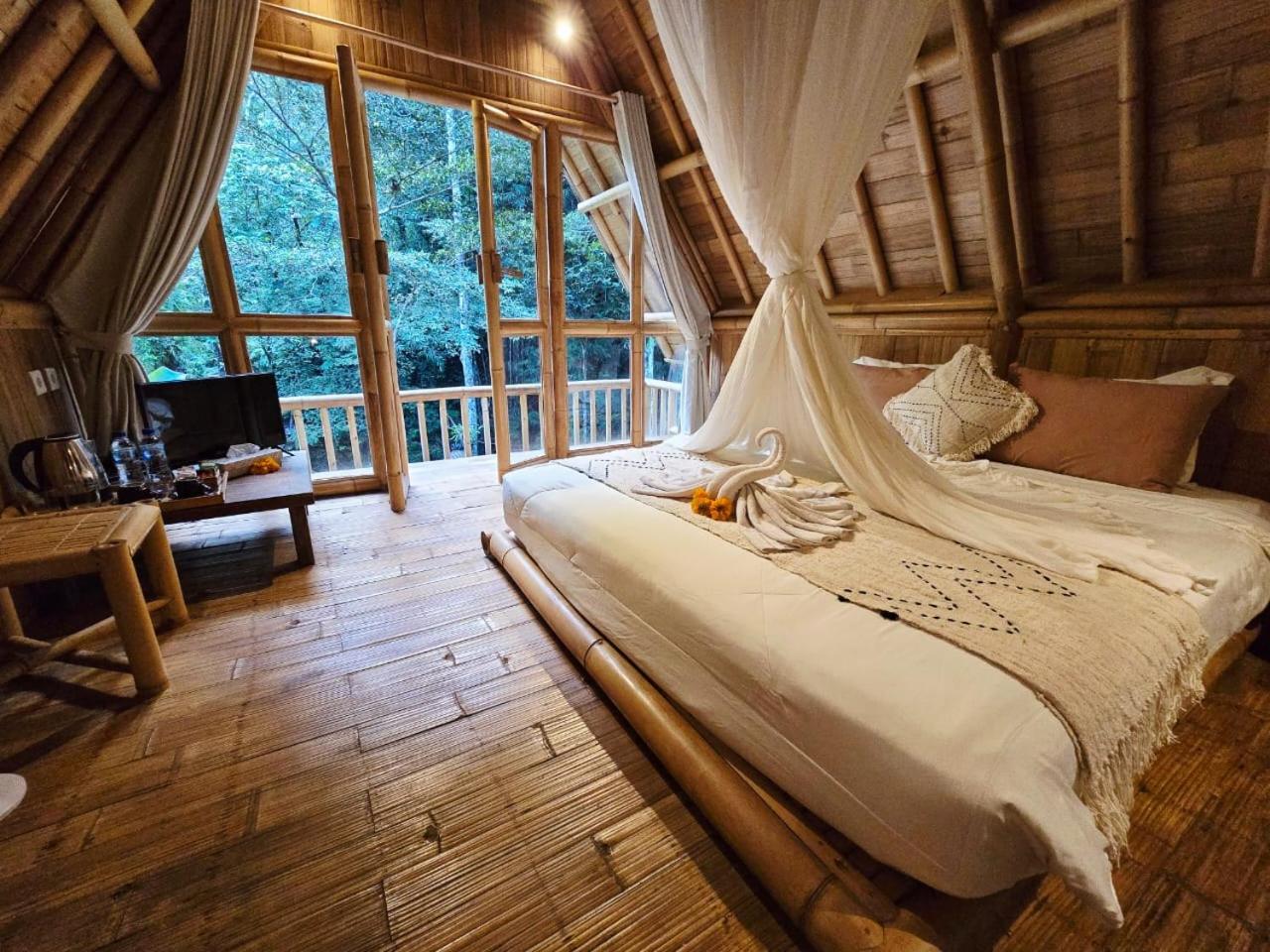 Junior Suite with Private Pool