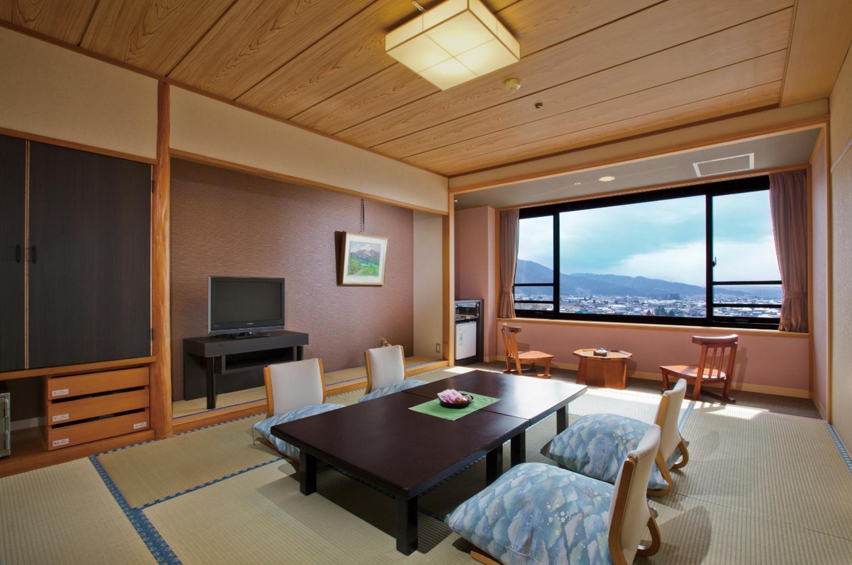 Japanese-Style Room