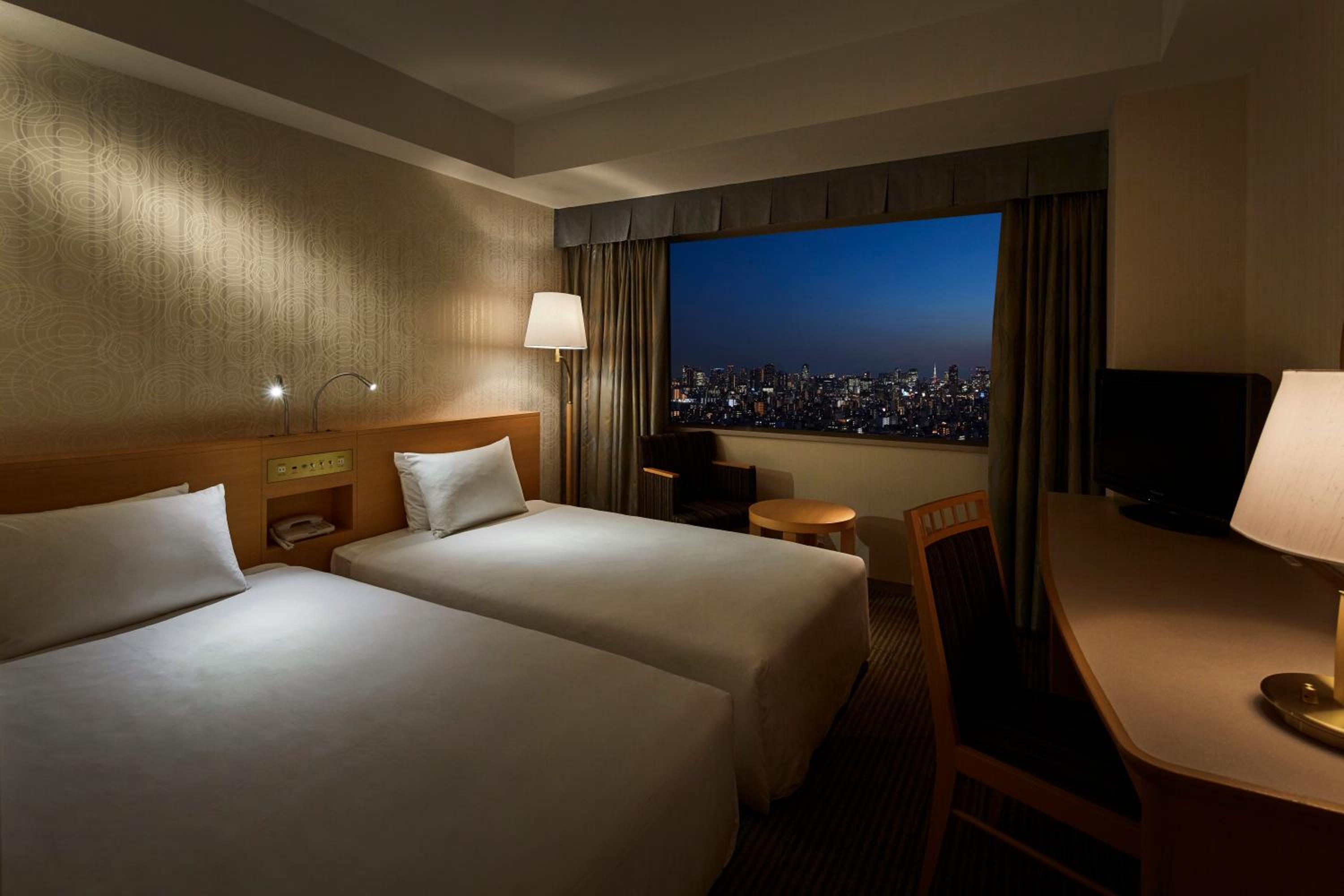 Economy Twin Room - Non-Smoking - Photo 2