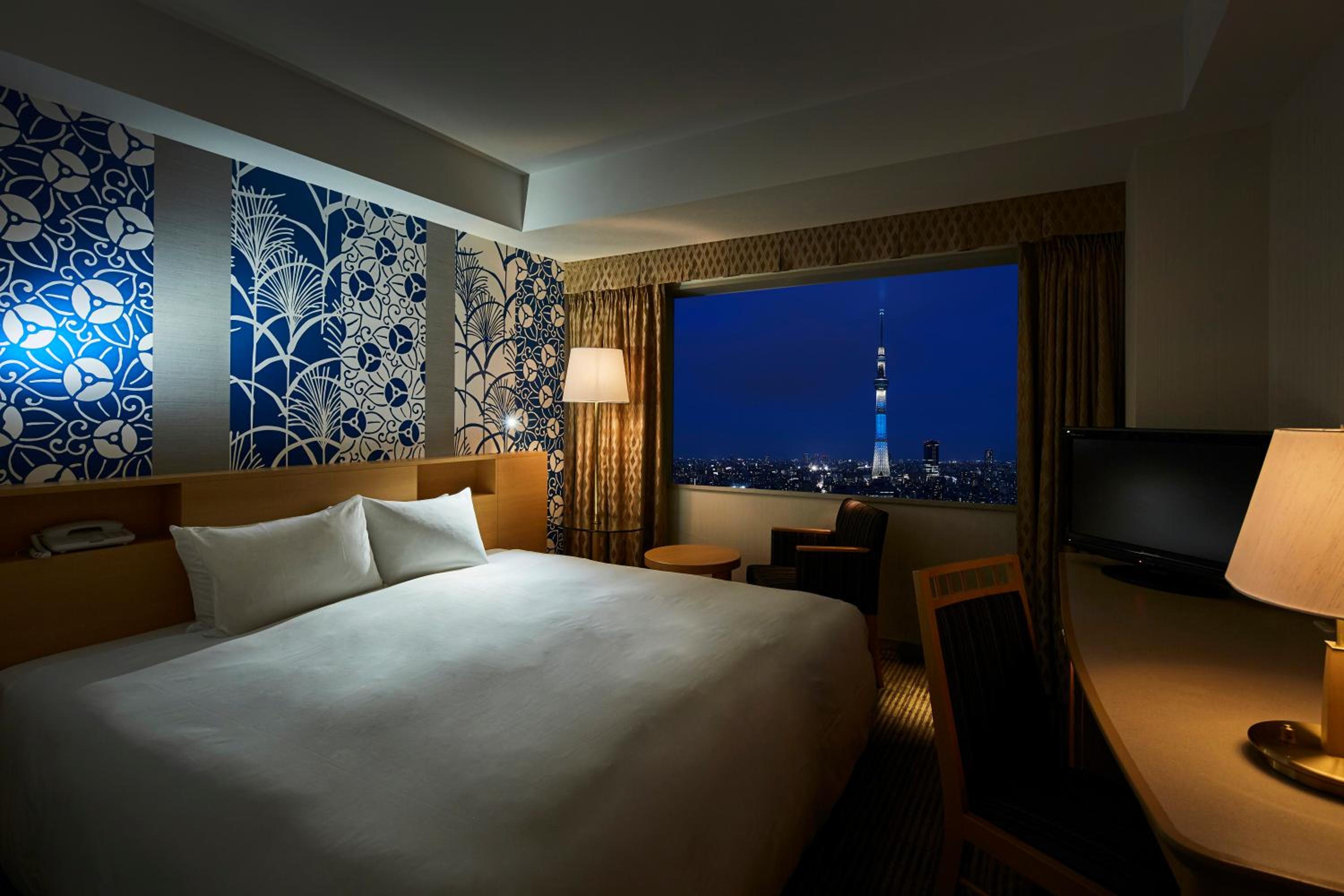 Superior Double Room with Tokyo Sky Tree View - Non-Smoking - Photo 1
