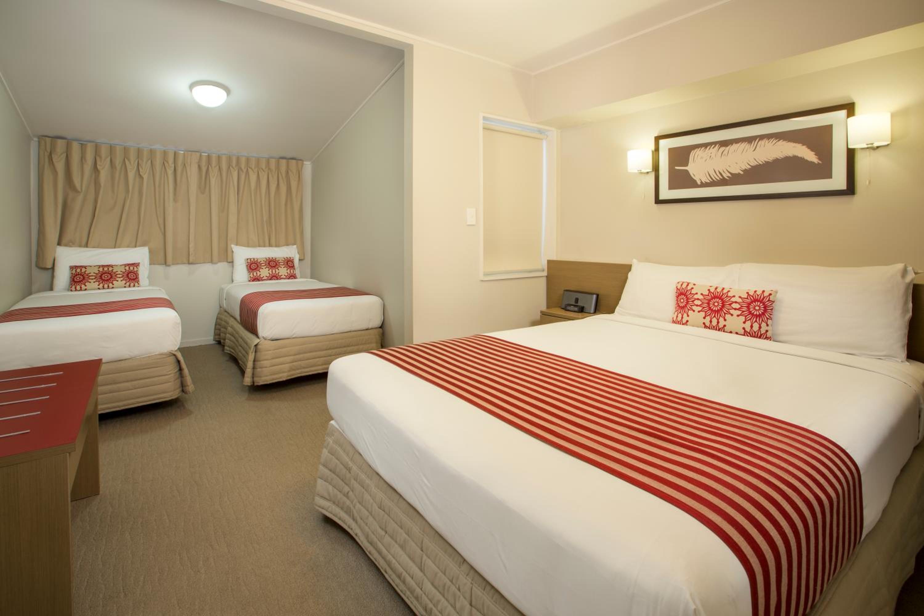 Standard Triple Room - Photo 3