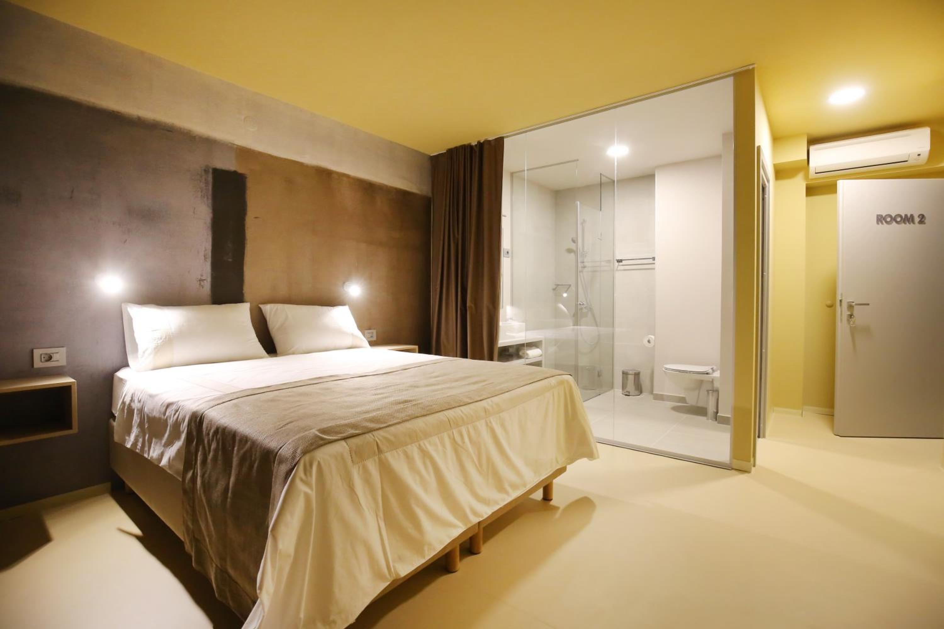 Deluxe Double Room With Balcony photo 1