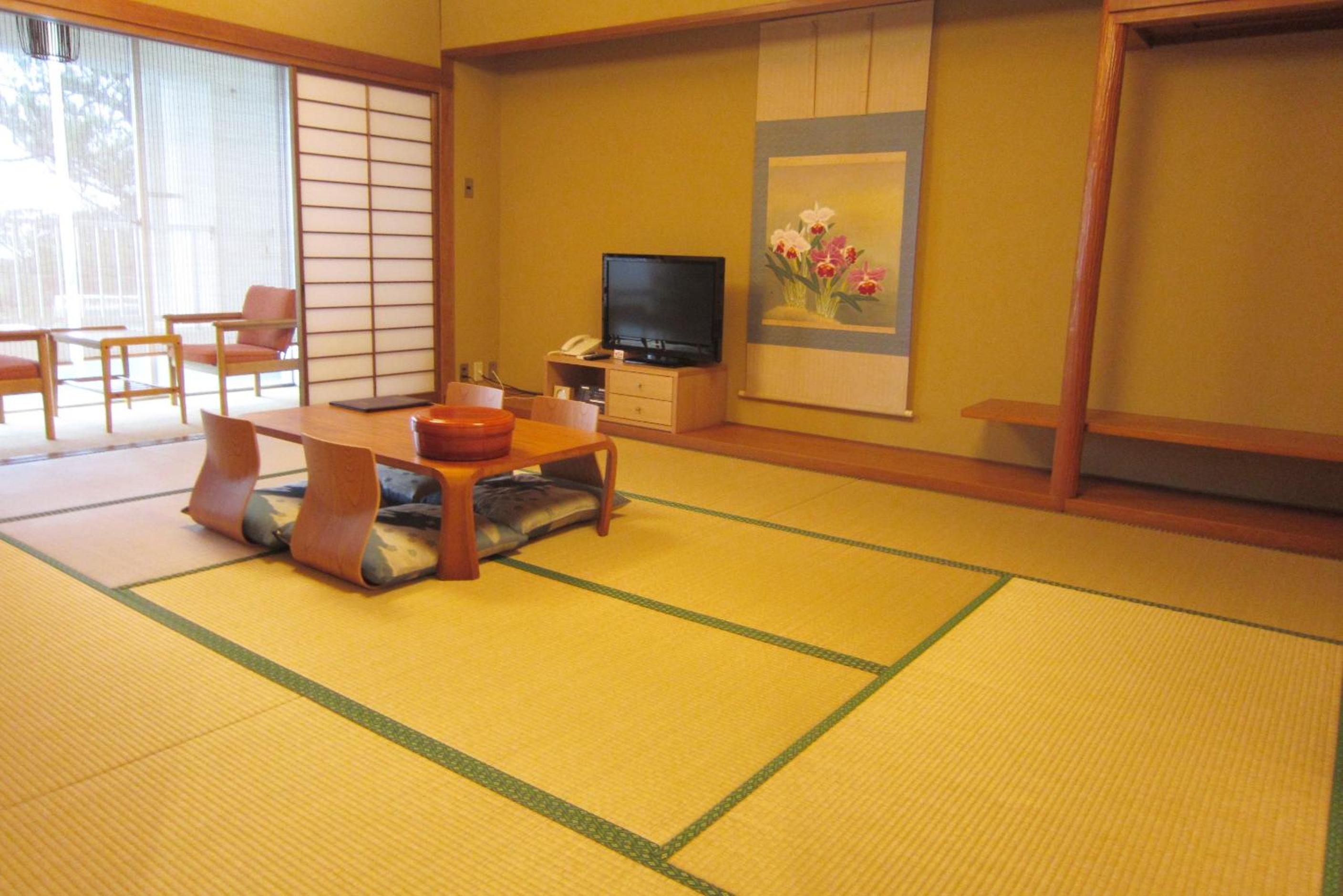 Premium Japanese-Style Room