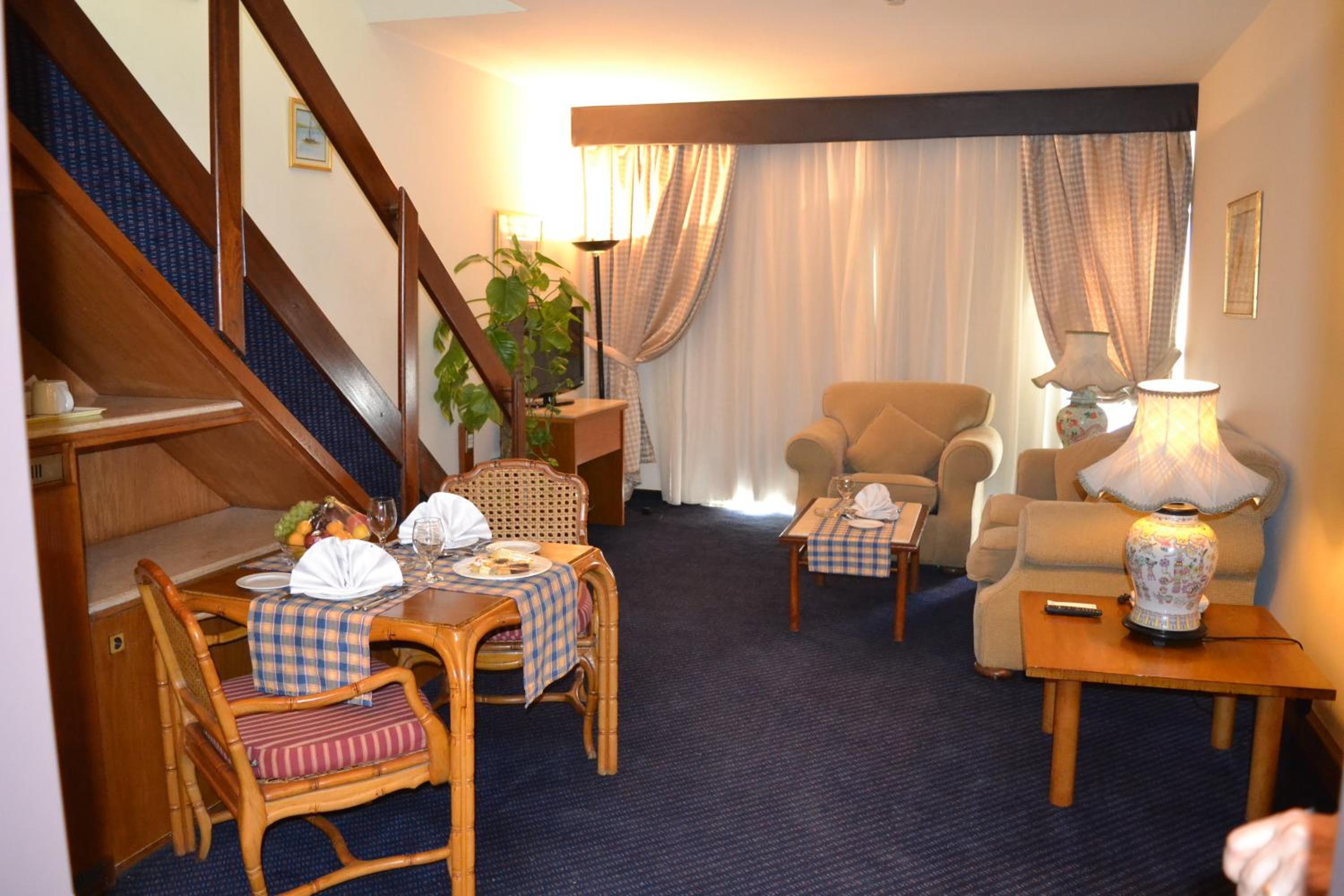 Duplex Suite thumbnail 5