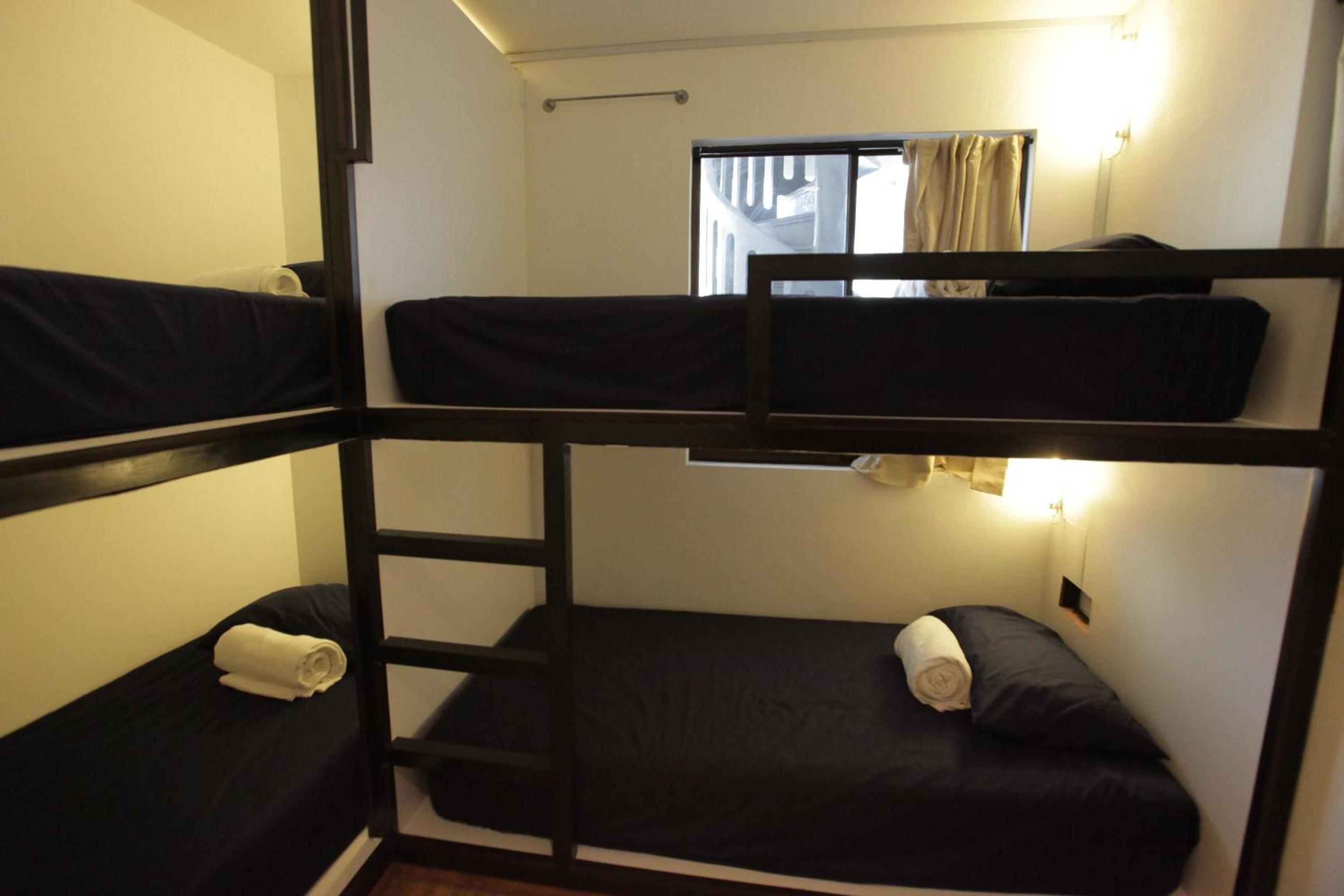 Single Bed in Male Dormitory Room photo 3