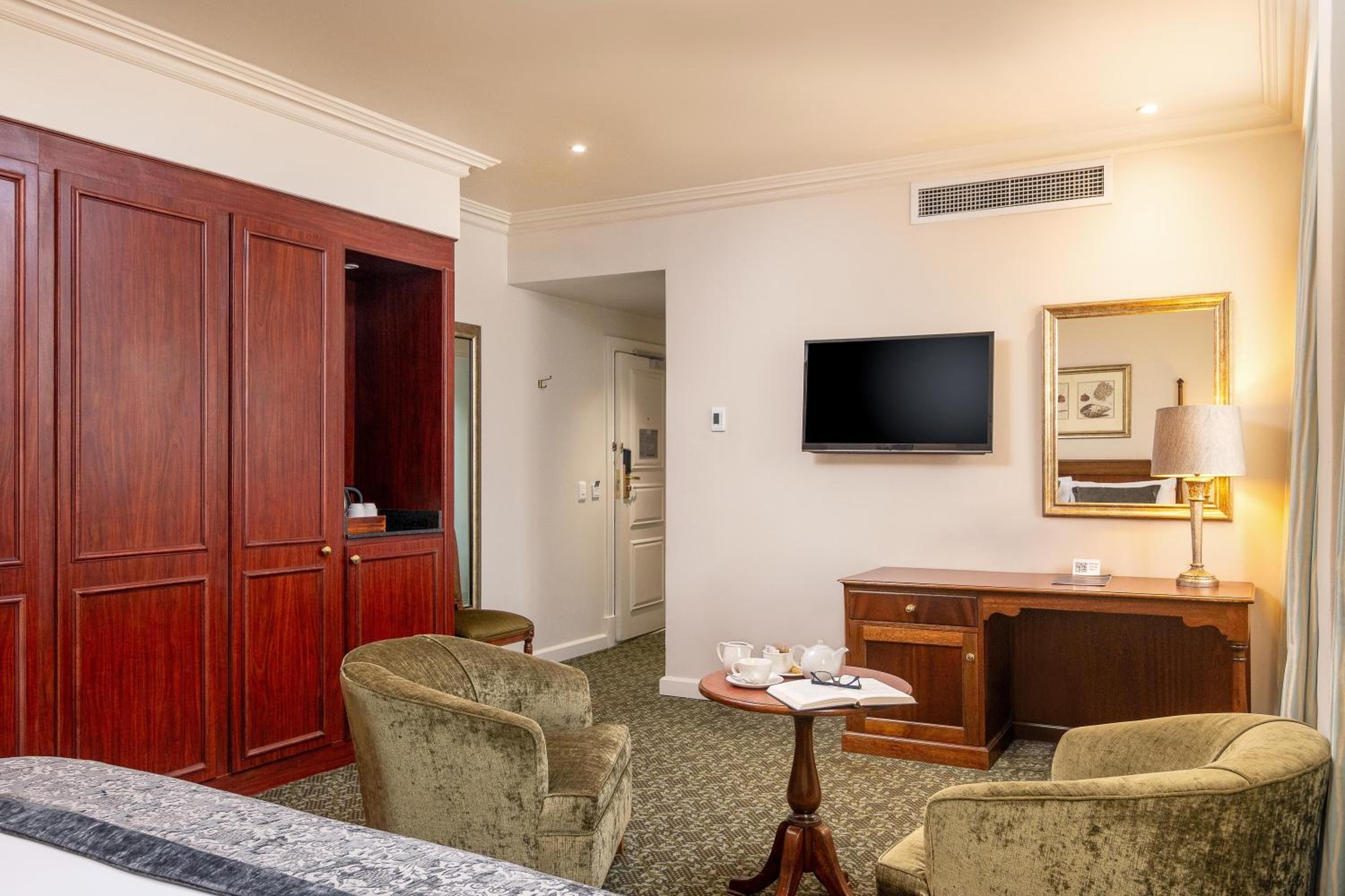 Standard Twin Room photo 2