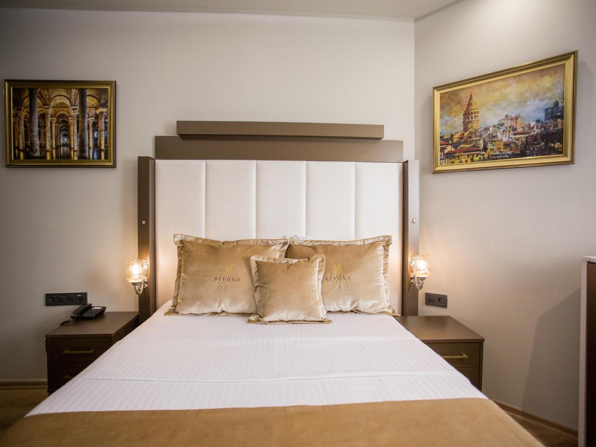 Deluxe Double Room photo 3