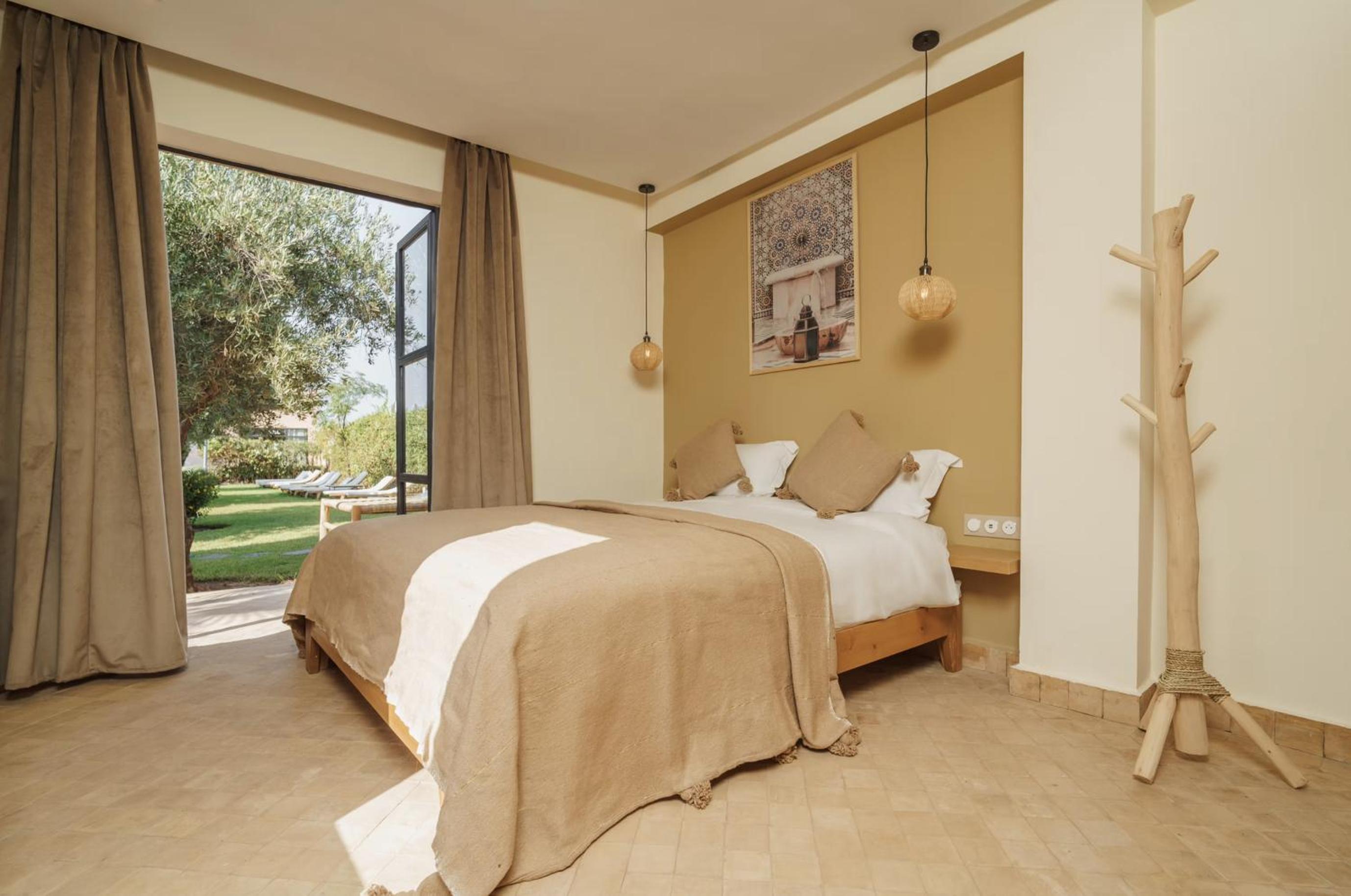 Triple Room with Terrace