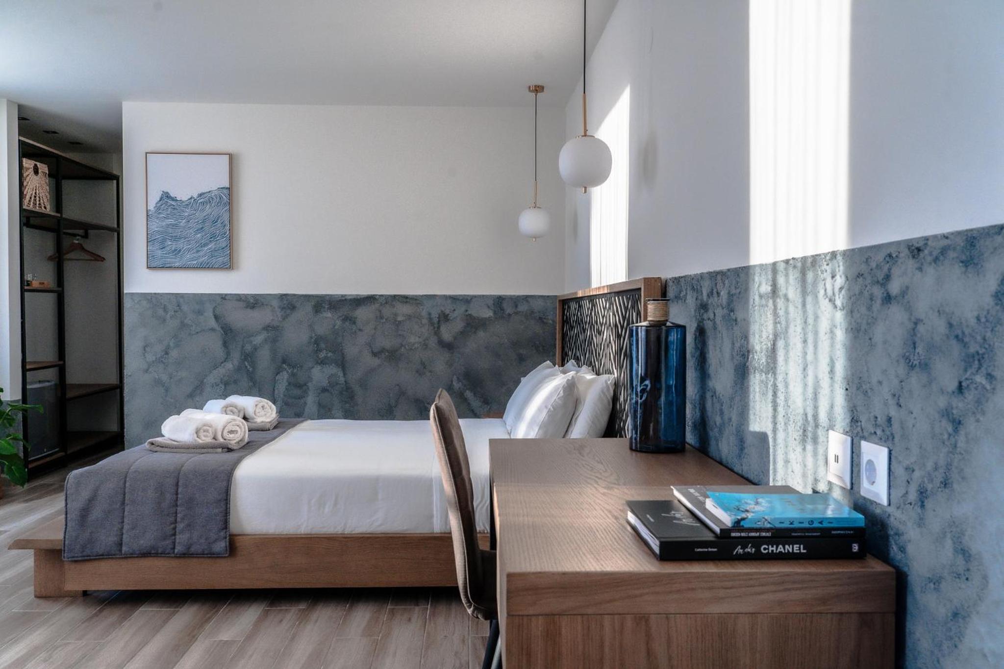 Junior Suite Ground Floor with Pool and Sea View photo 1