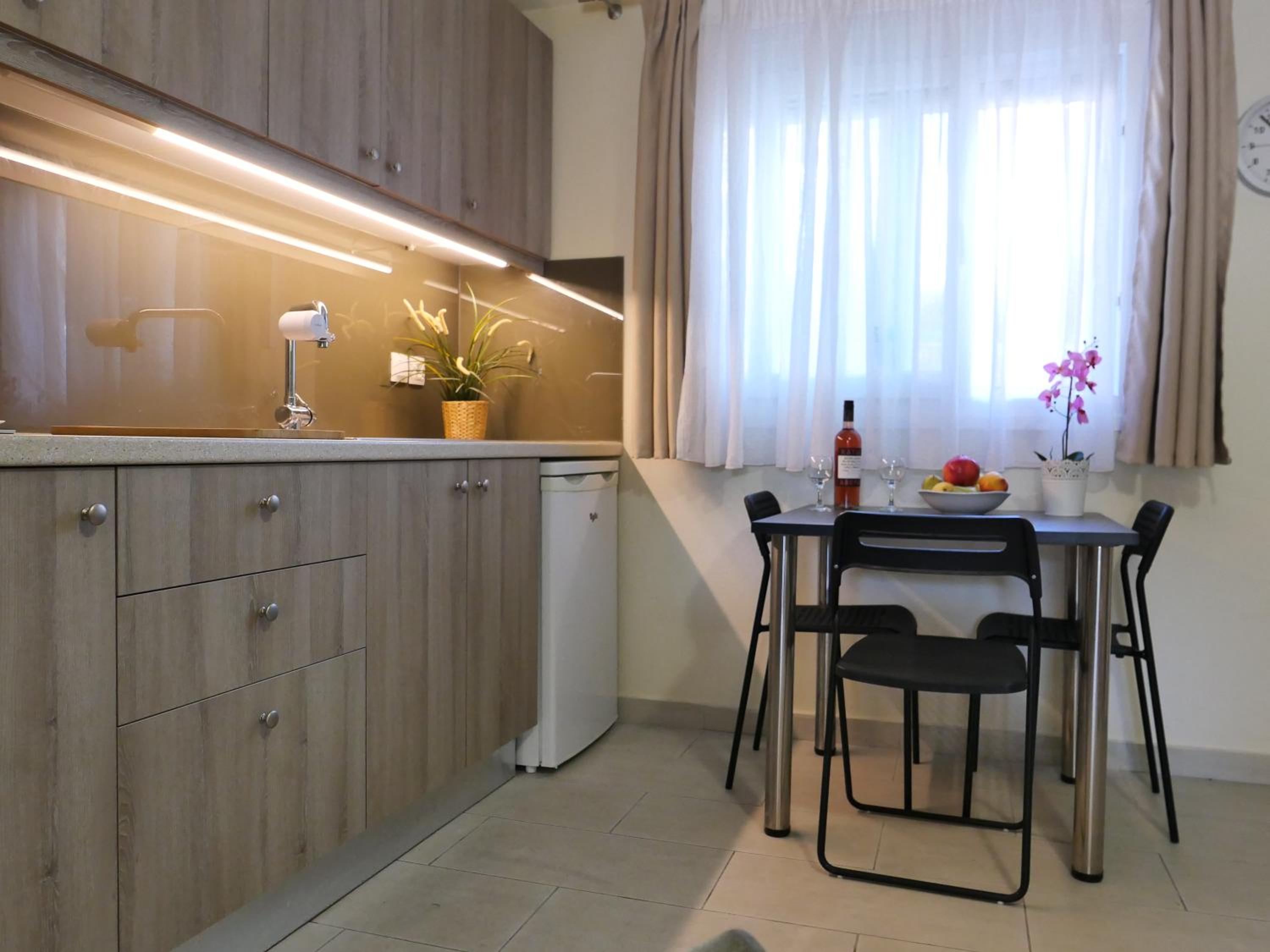 Apartment - Ground Floor photo 3