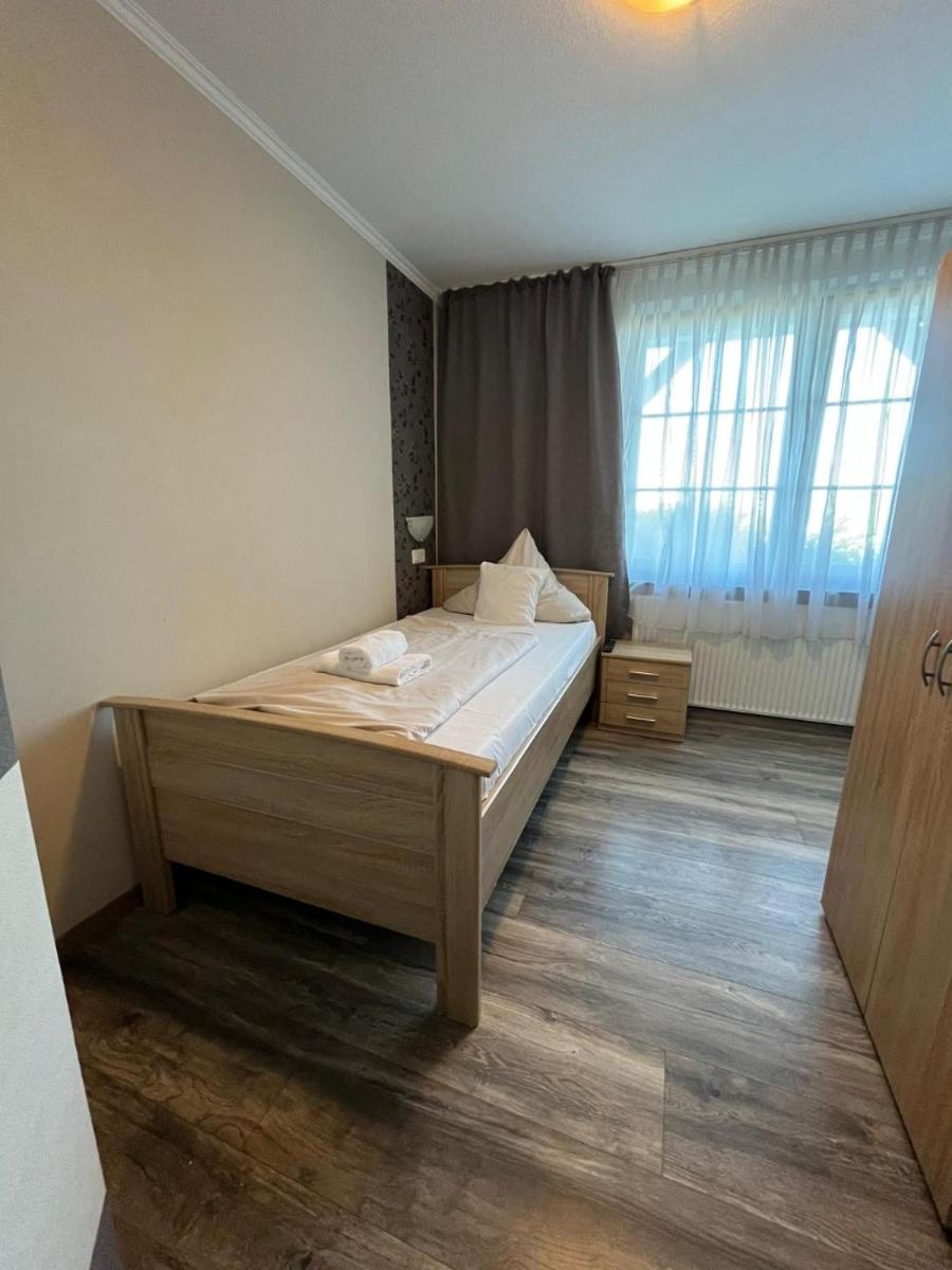 Single Room with Balcony photo 3