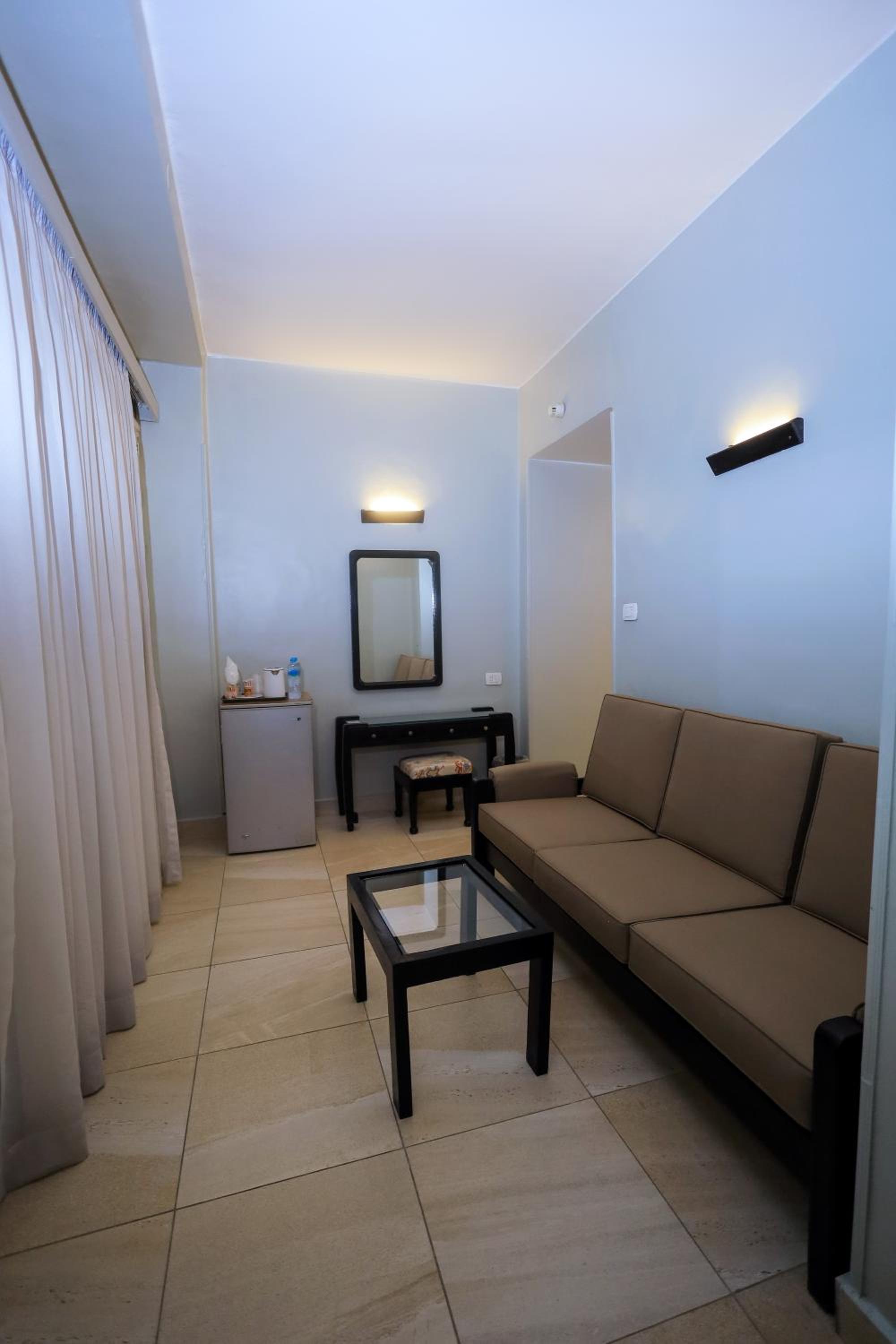 Superior Twin Room photo 3