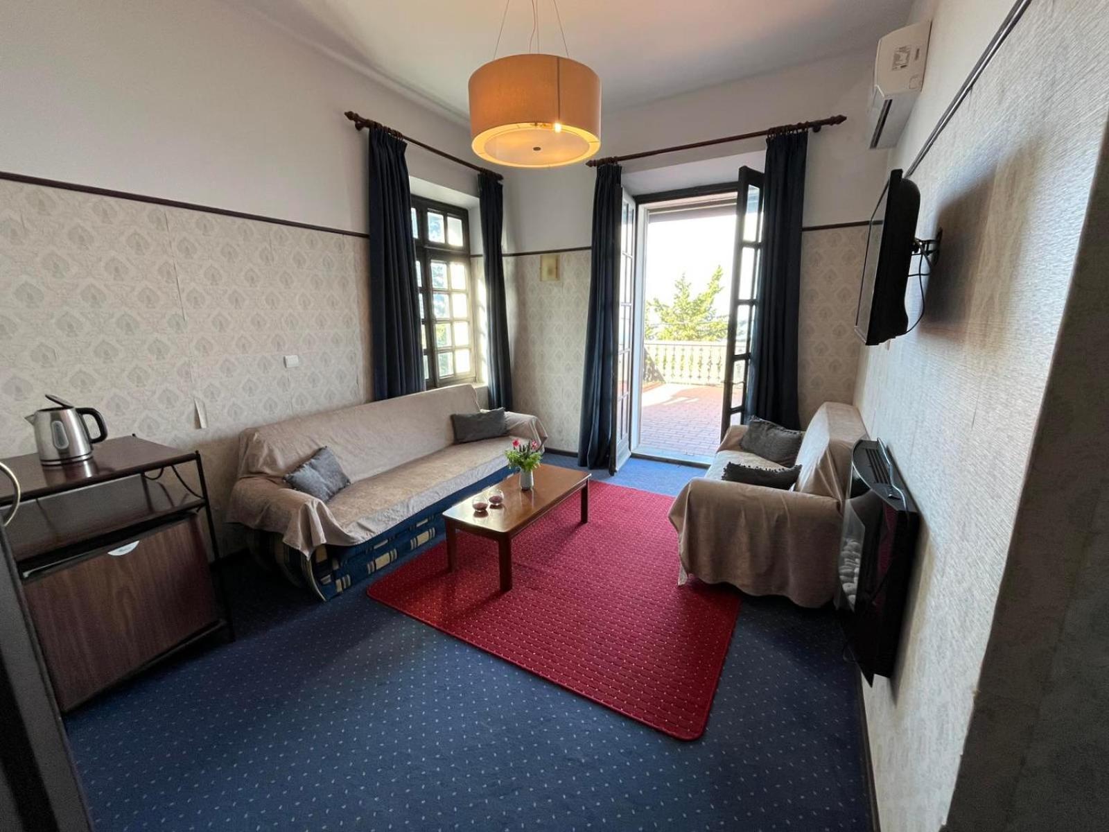 Luxury Suite with Sea View photo 1