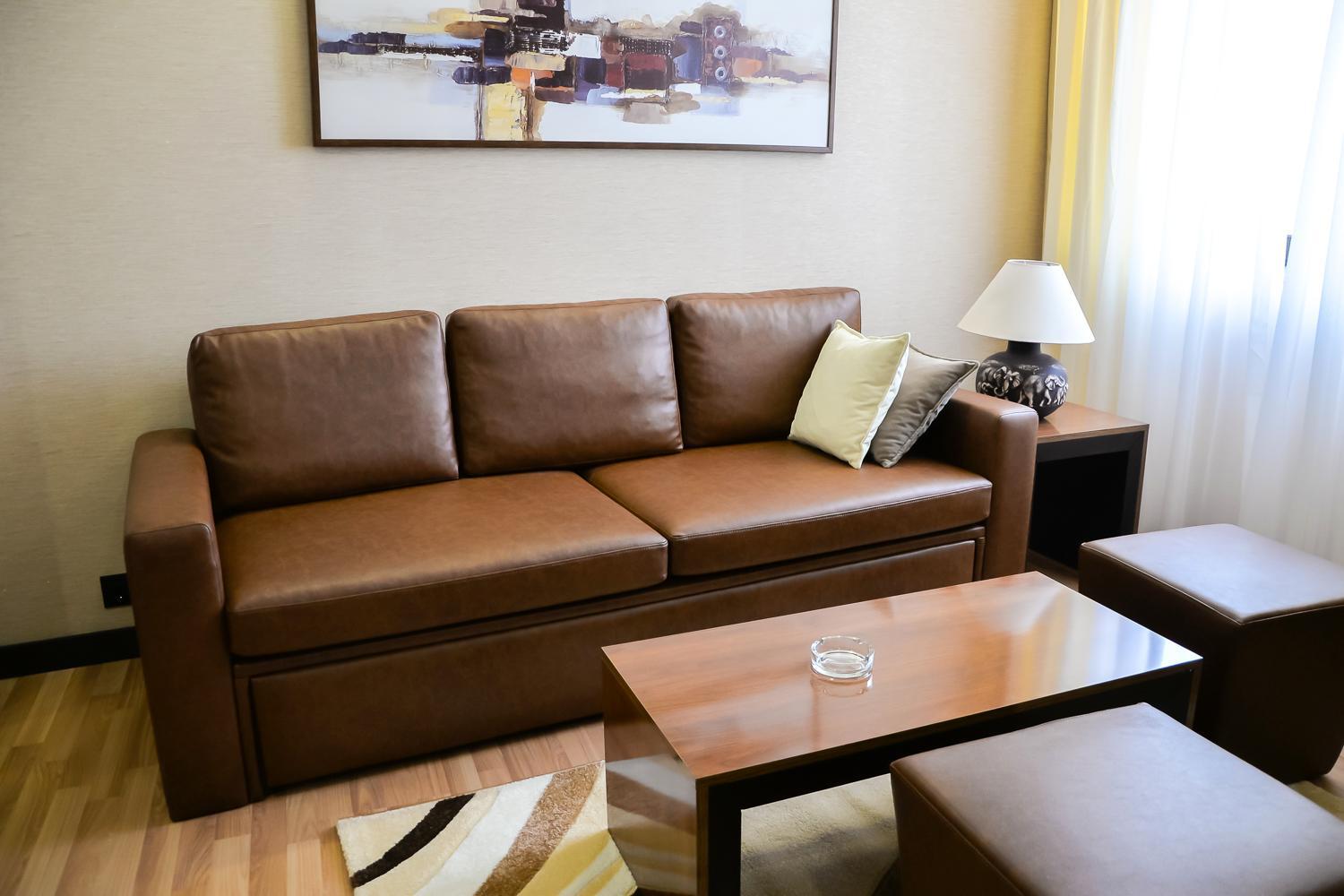 Standard Suite - Photo 5