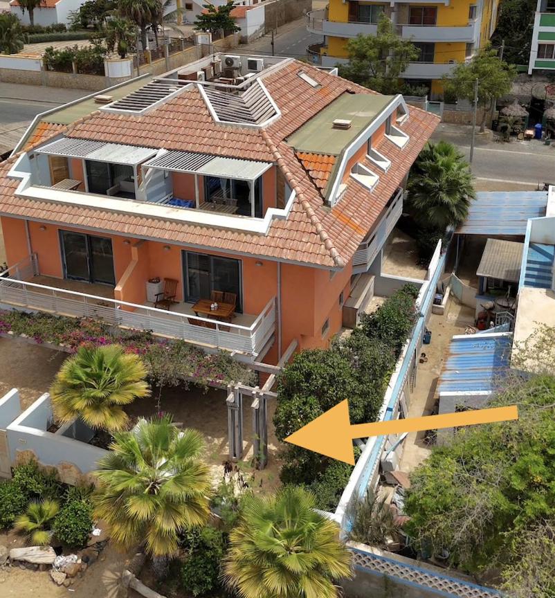 One-Bedroom Apartment with Sea View and Terrace photo 2