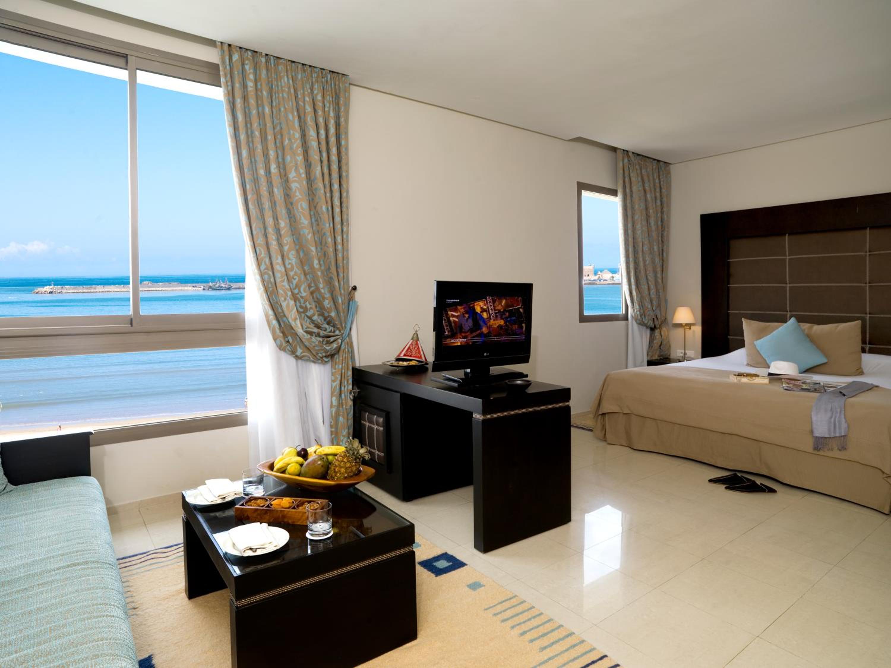 Deluxe Double Room With Sea View And Spa Package
