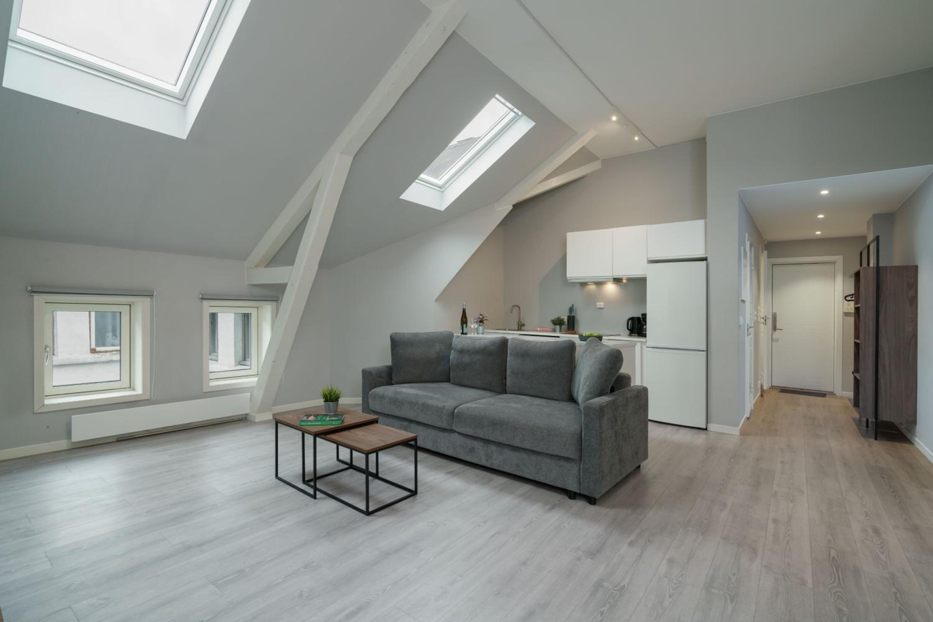 Four-Bedroom Standard Apartment