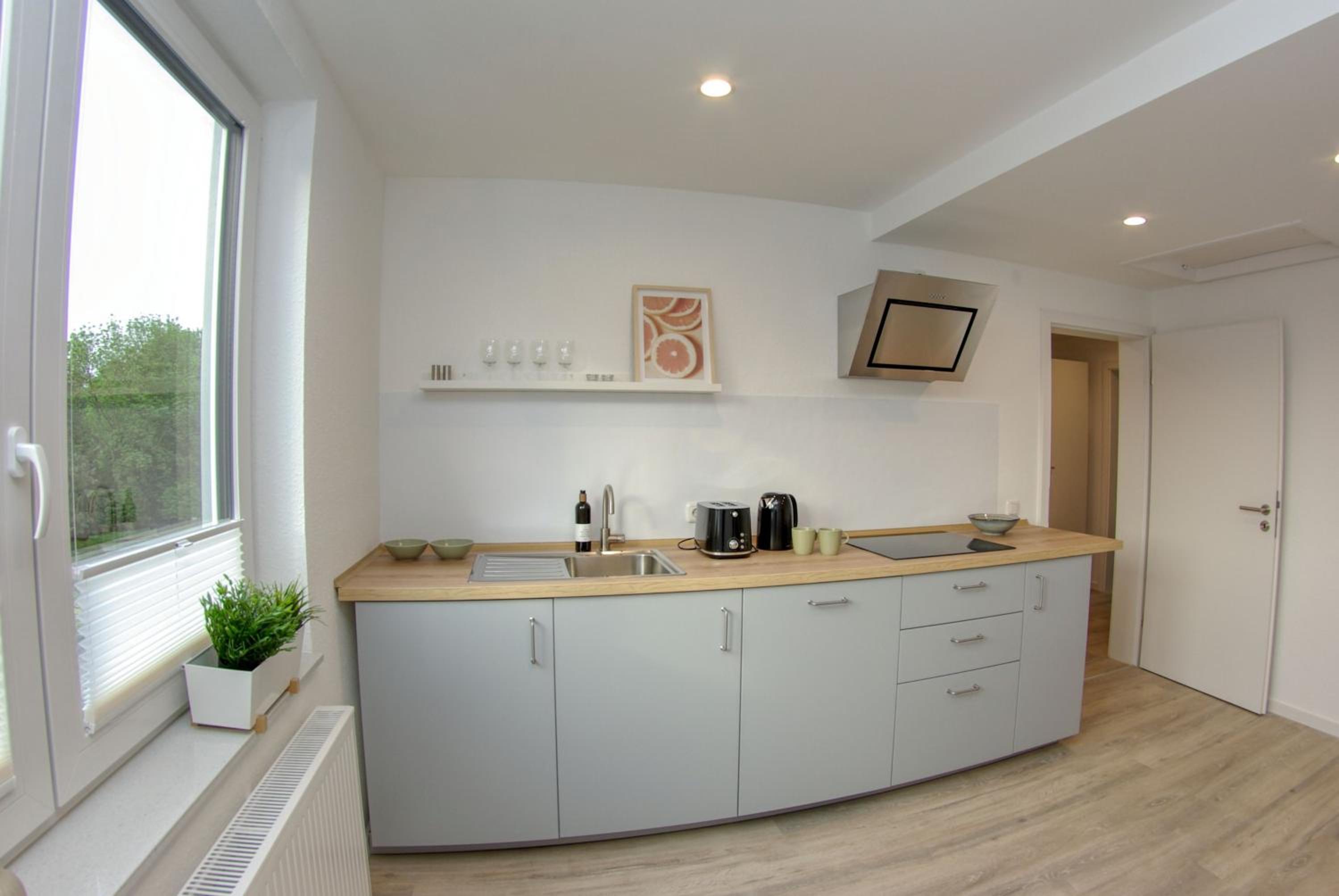 One-Bedroom Apartment with Garden View photo 2