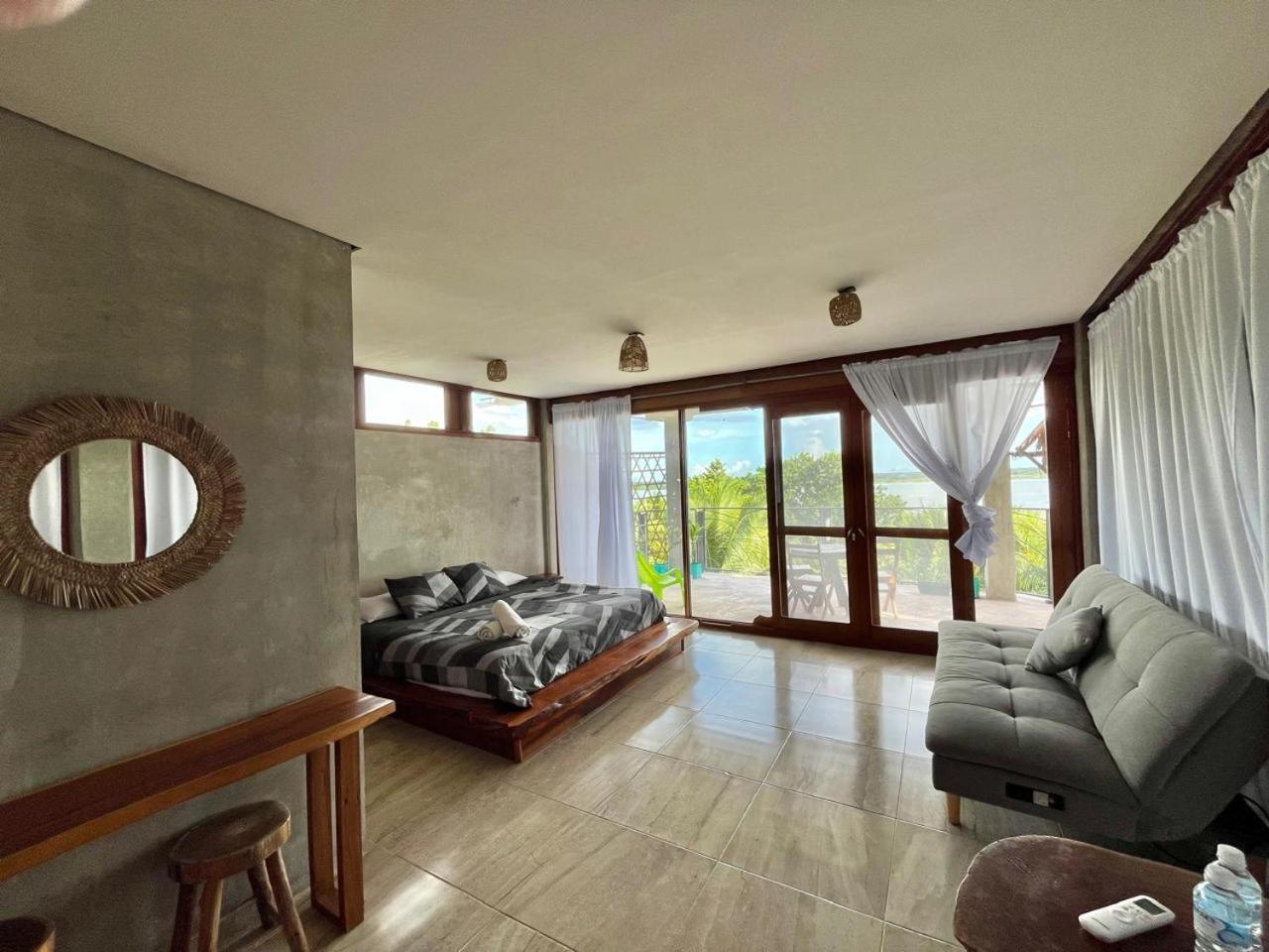 Triple Room with Lake View photo 1