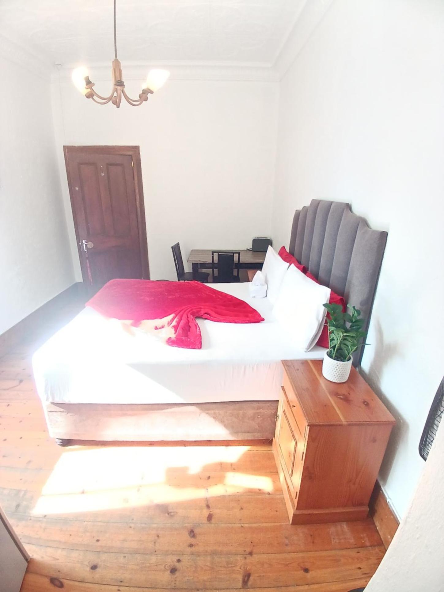 Deluxe Queen Room photo 1