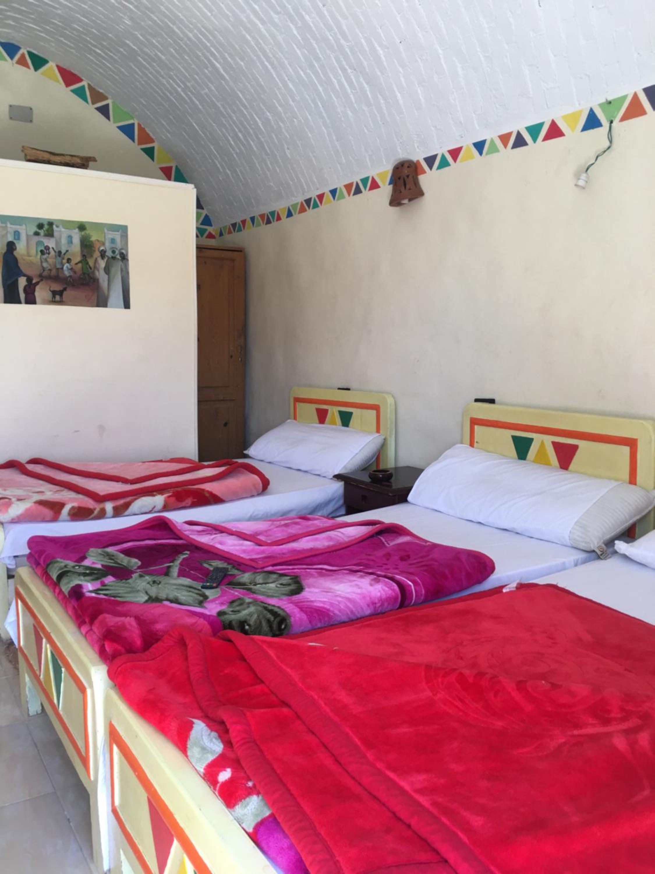 Quadruple Room with Private Bathroom photo 1