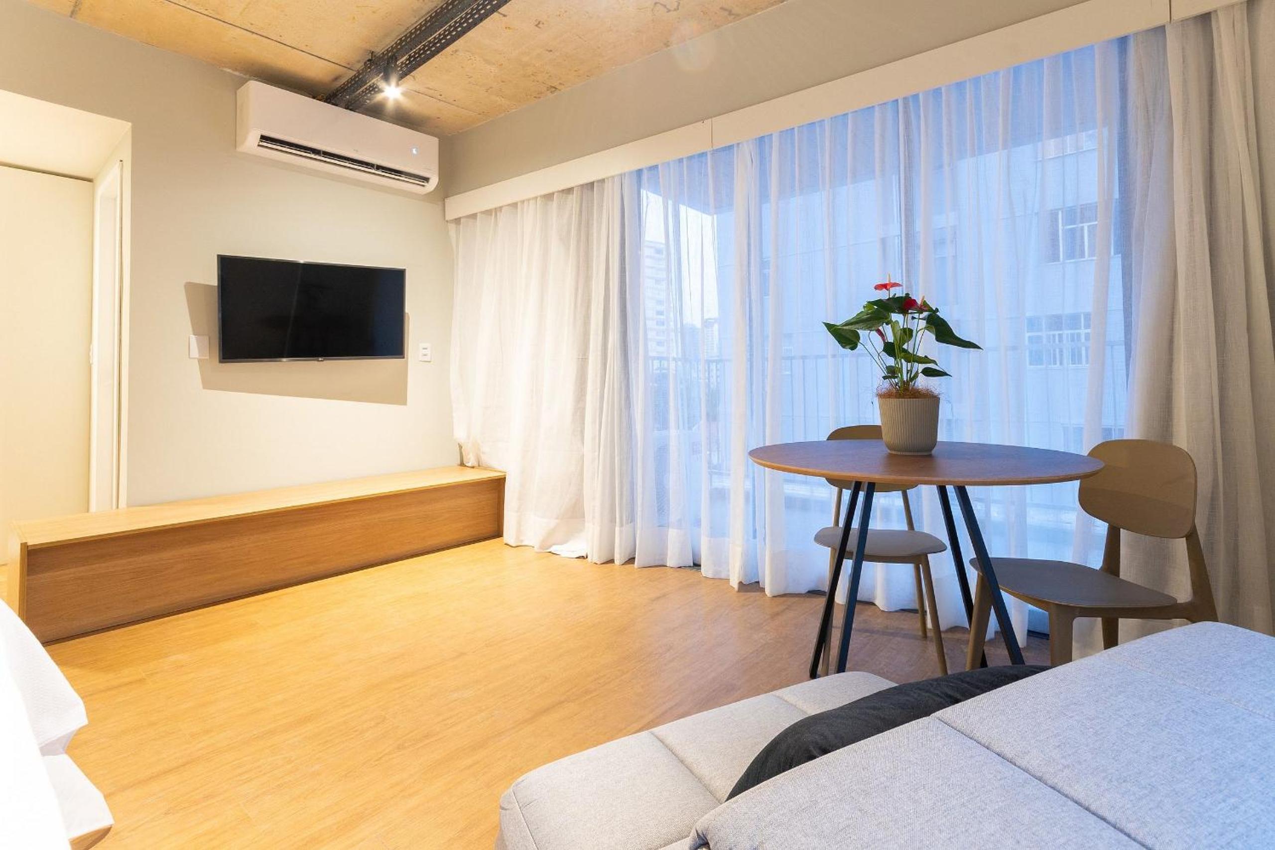 Superior Apartment with Balcony photo 3
