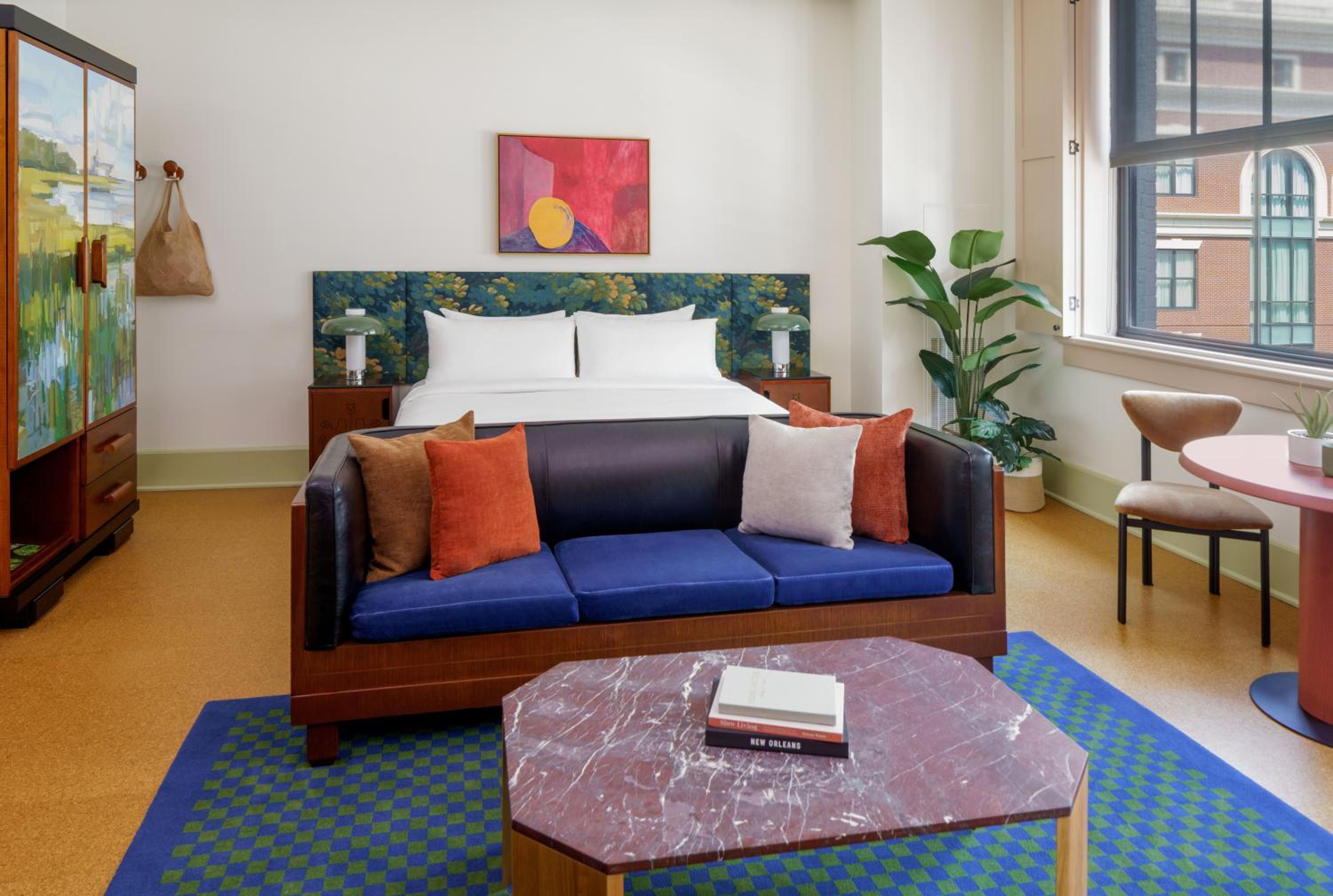 One-Bedroom Suite with Patio photo 3