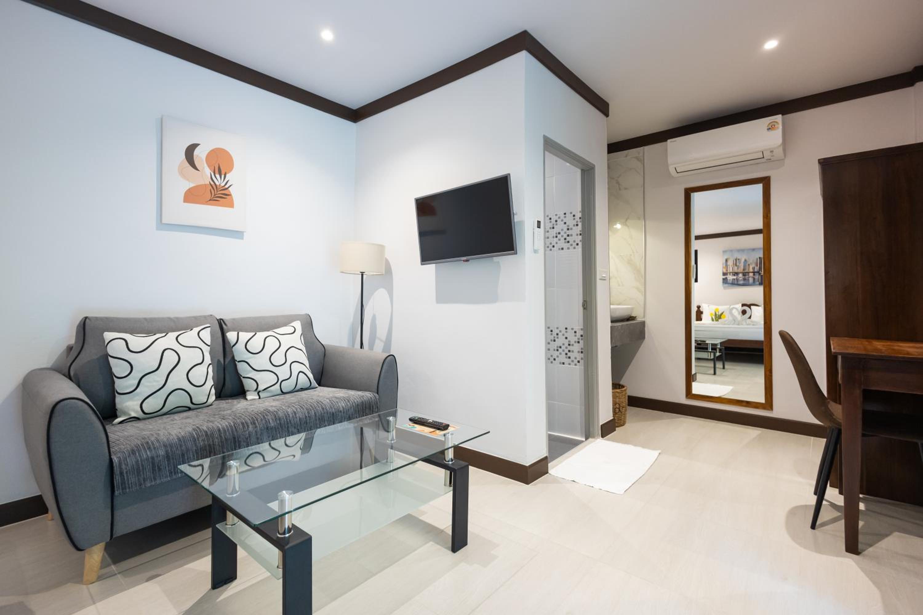 Superior King Room photo 2