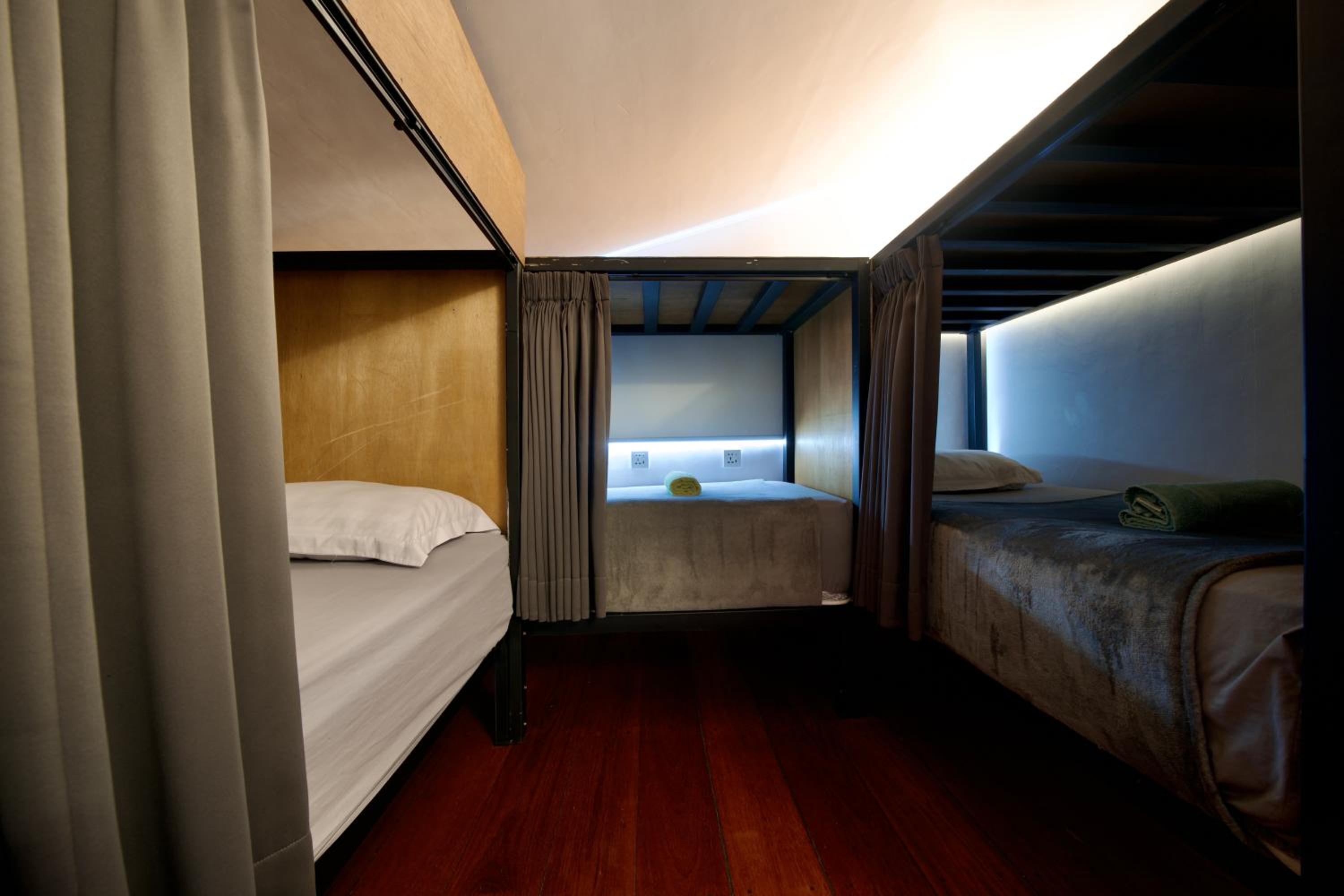 Single Bed in Mixed Dormitory Room photo 3