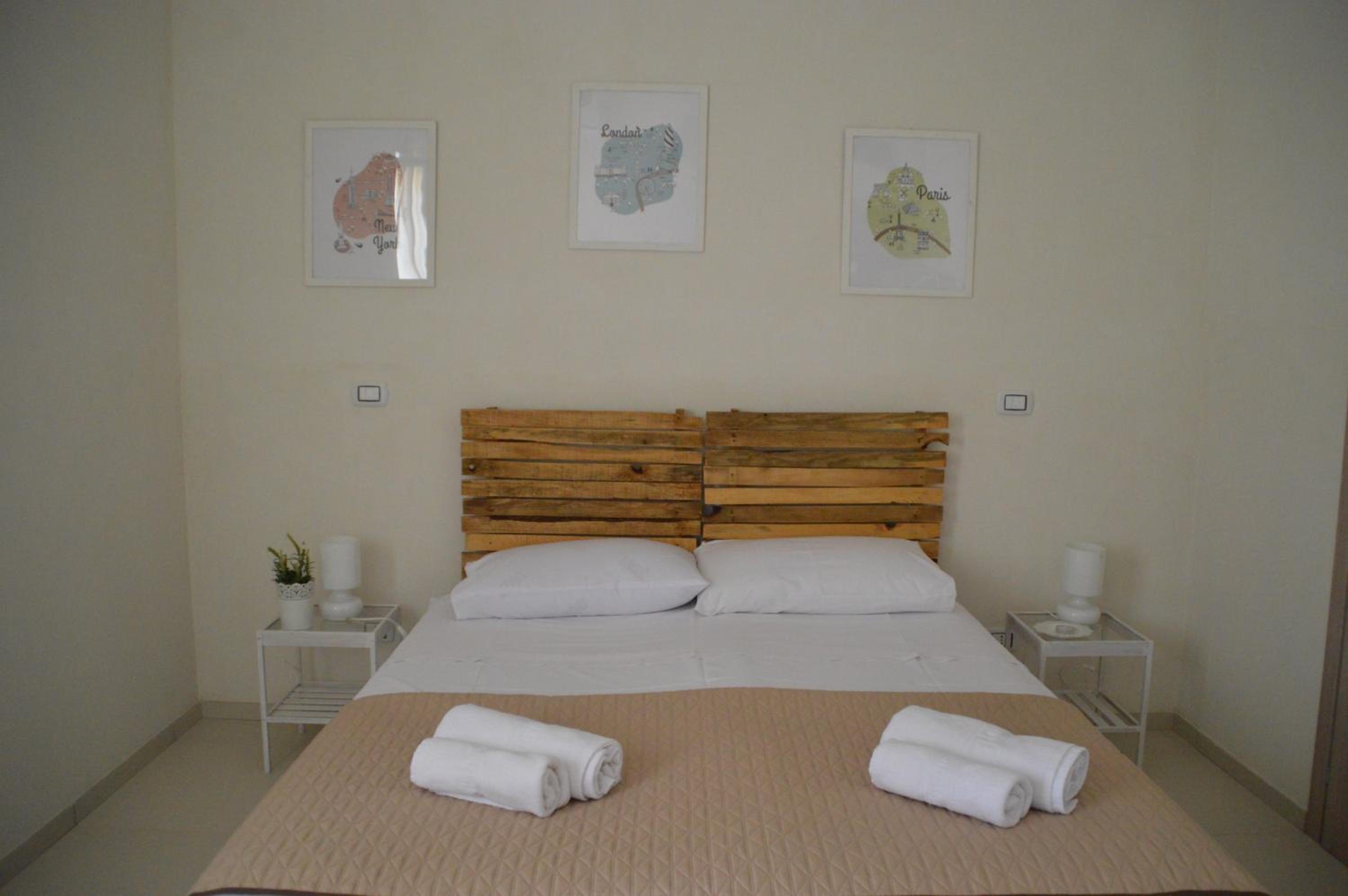 Triple Room with Private Bathroom - Photo 7
