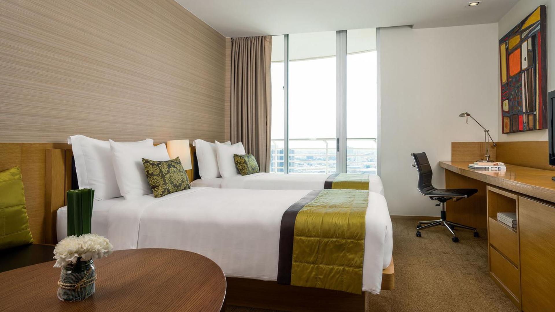 Skyline Premier Room With King Bed photo 1
