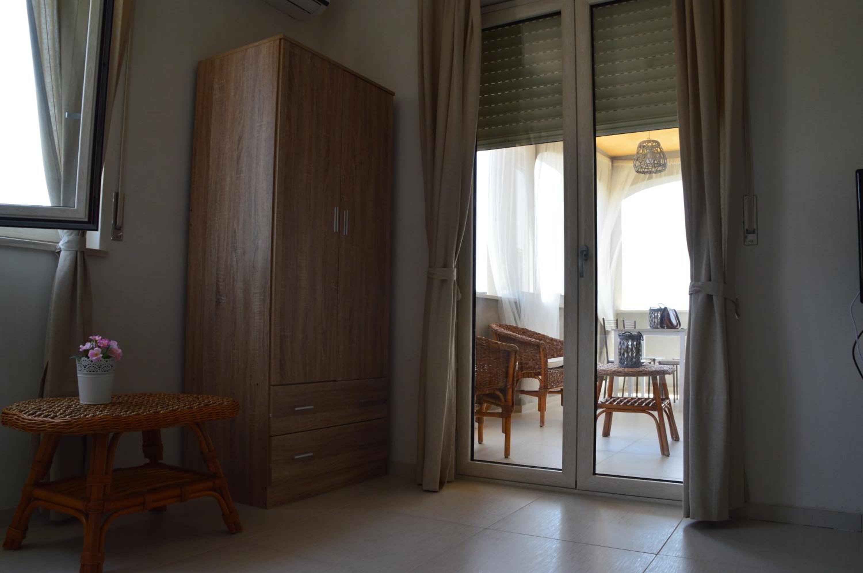 Superior Suite (4 Adults) - Photo 15