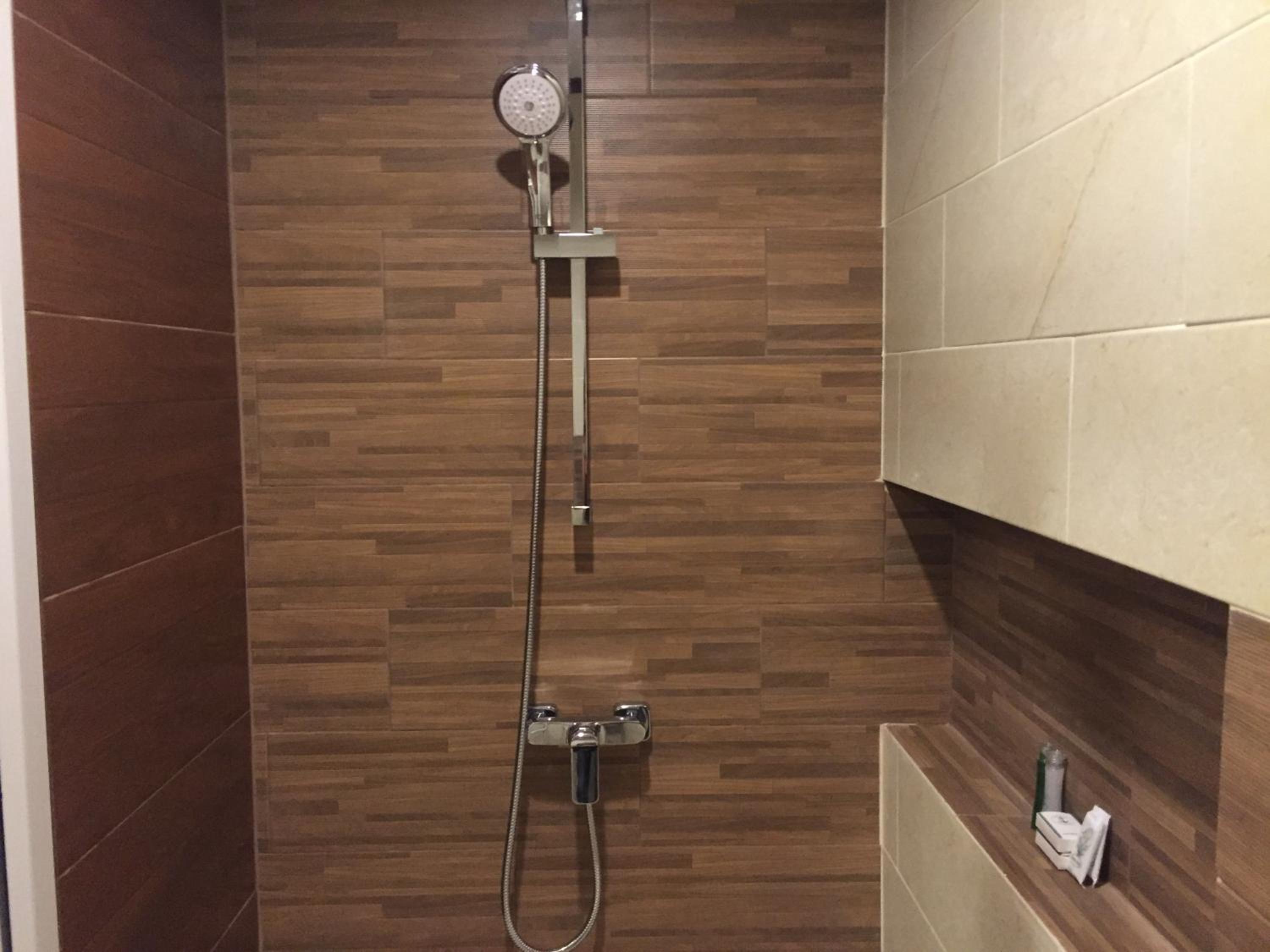 Deluxe Double Or Twin Room With Garden View photo 3