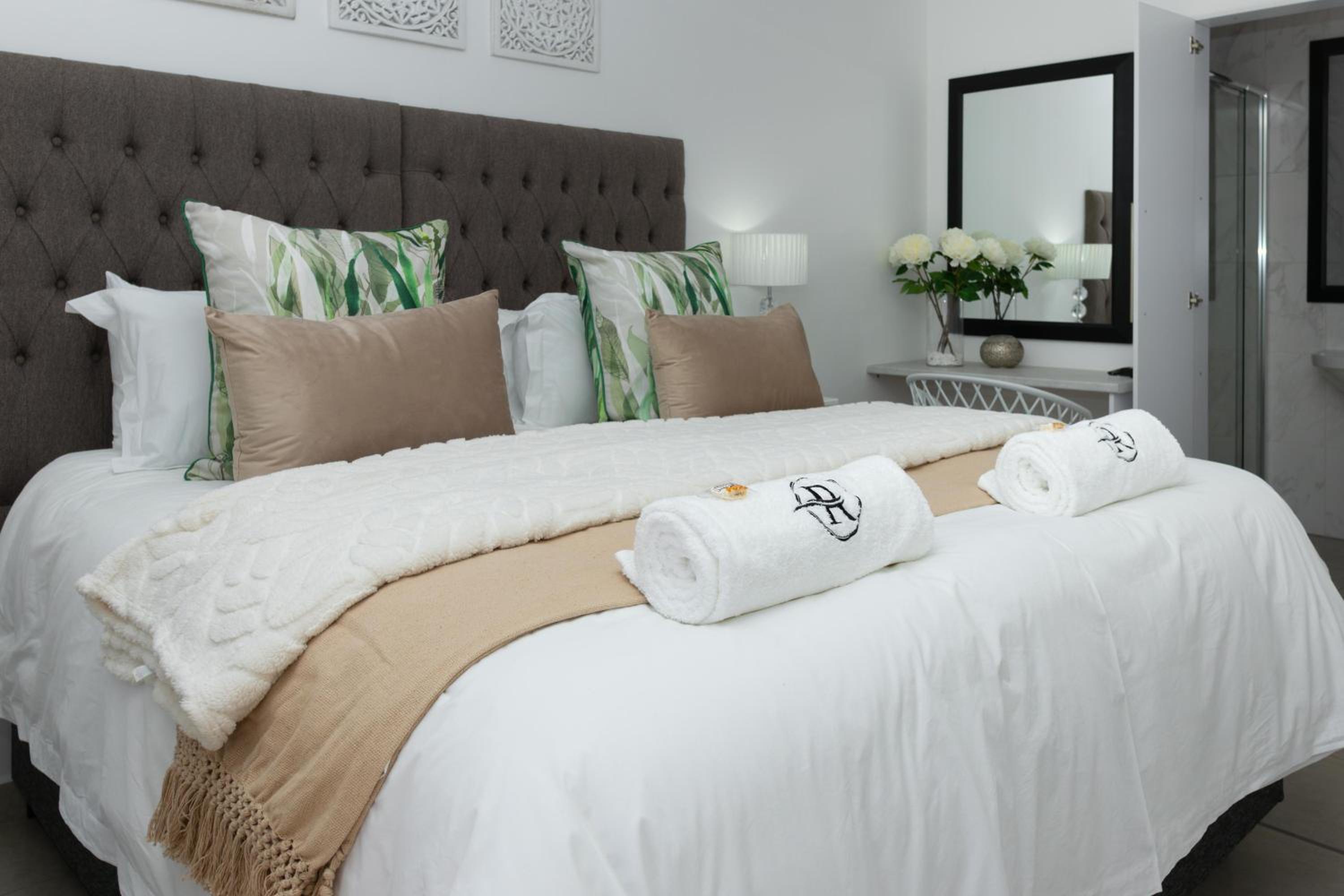 Standard King Room