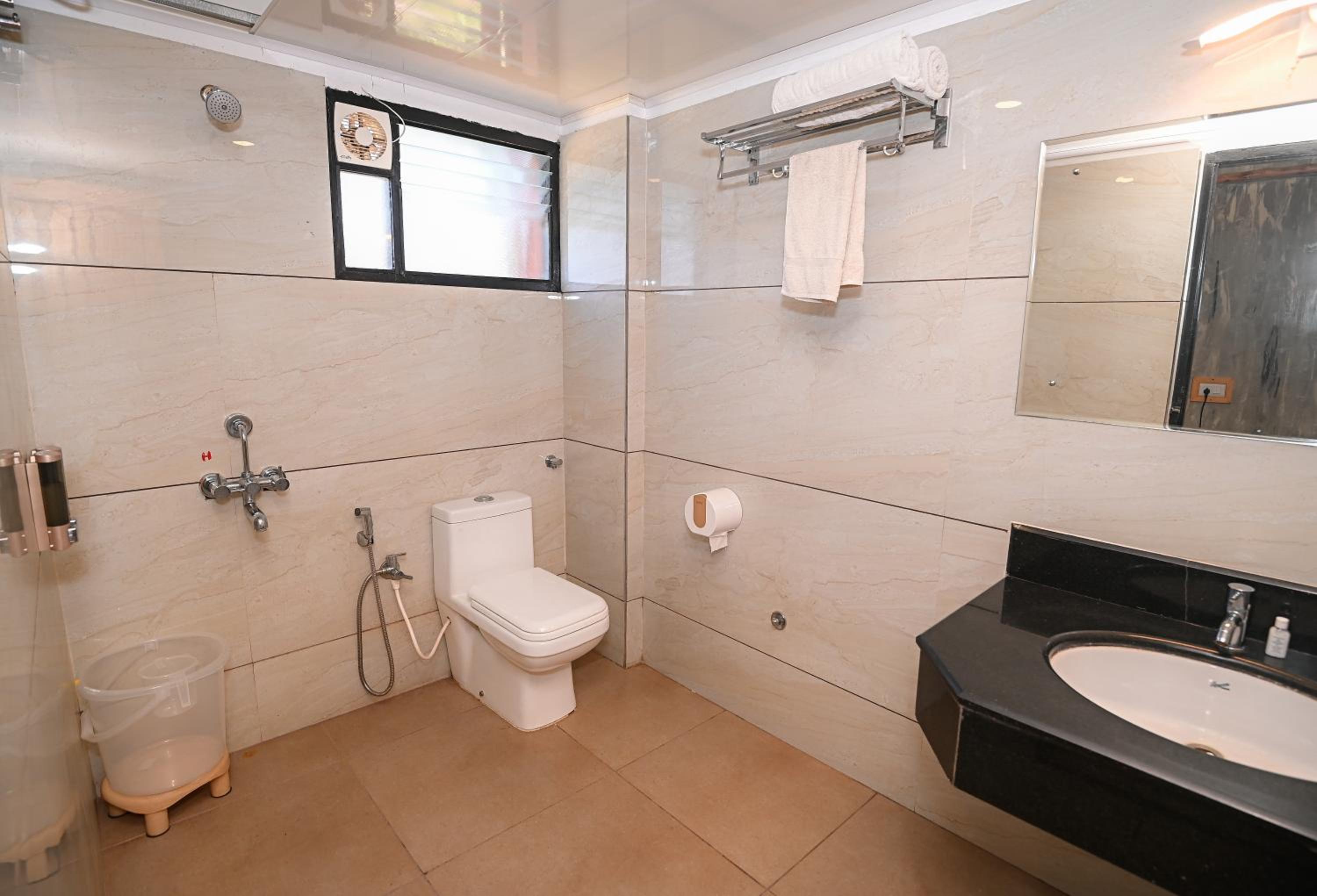 Junior Suite - Photo 4