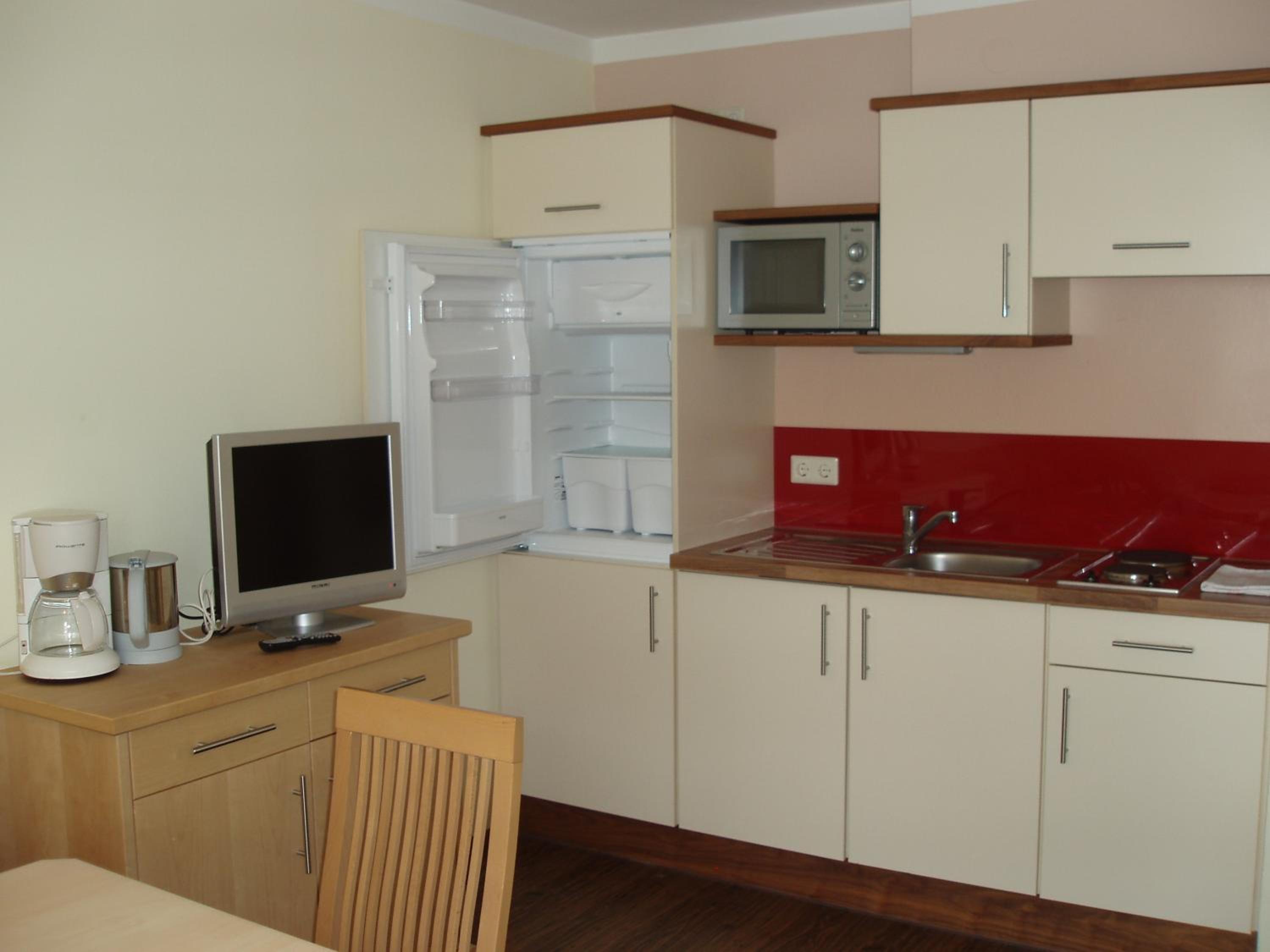 One-Bedroom Apartment photo 2