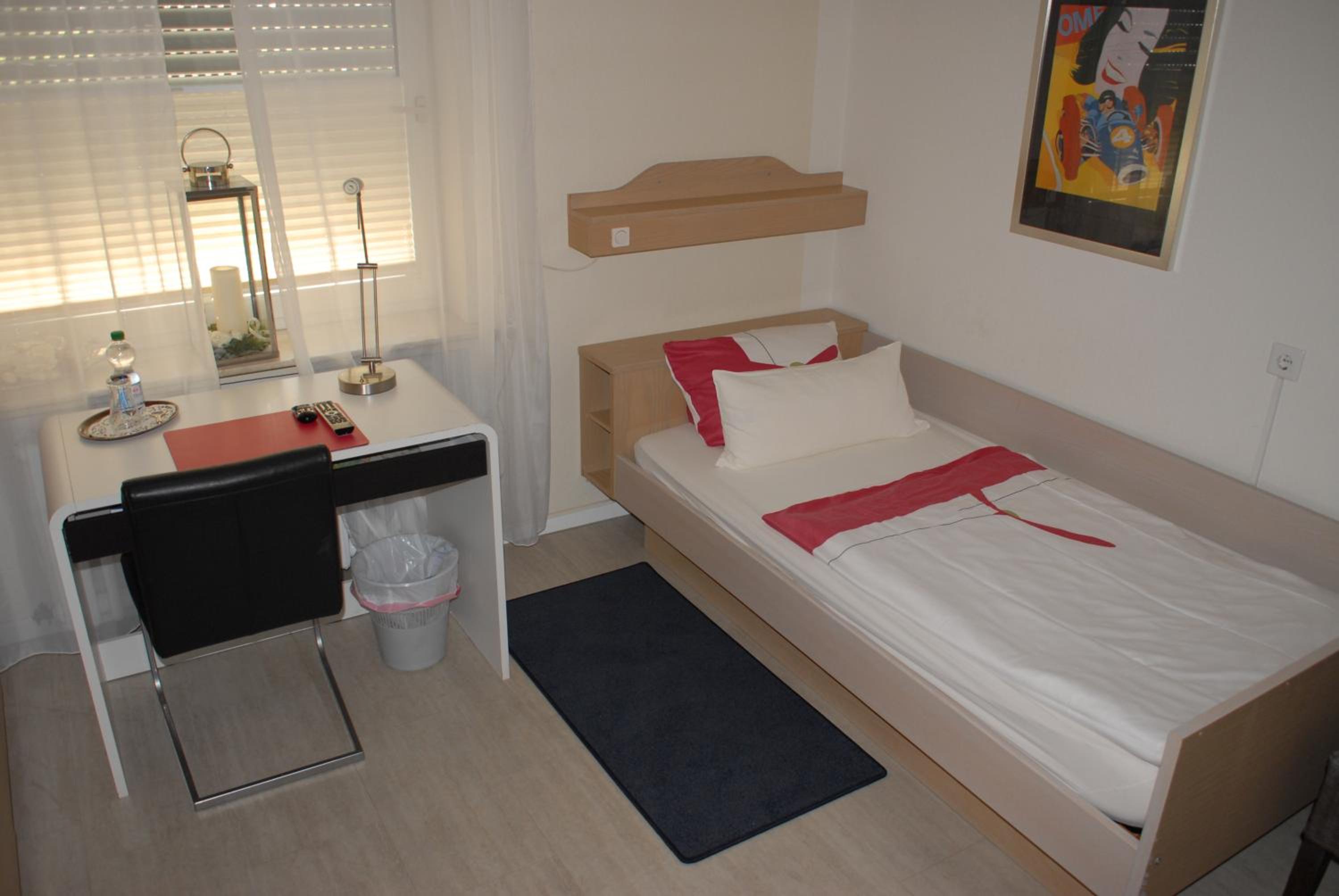 Double or Twin Room - Disability Access photo 2