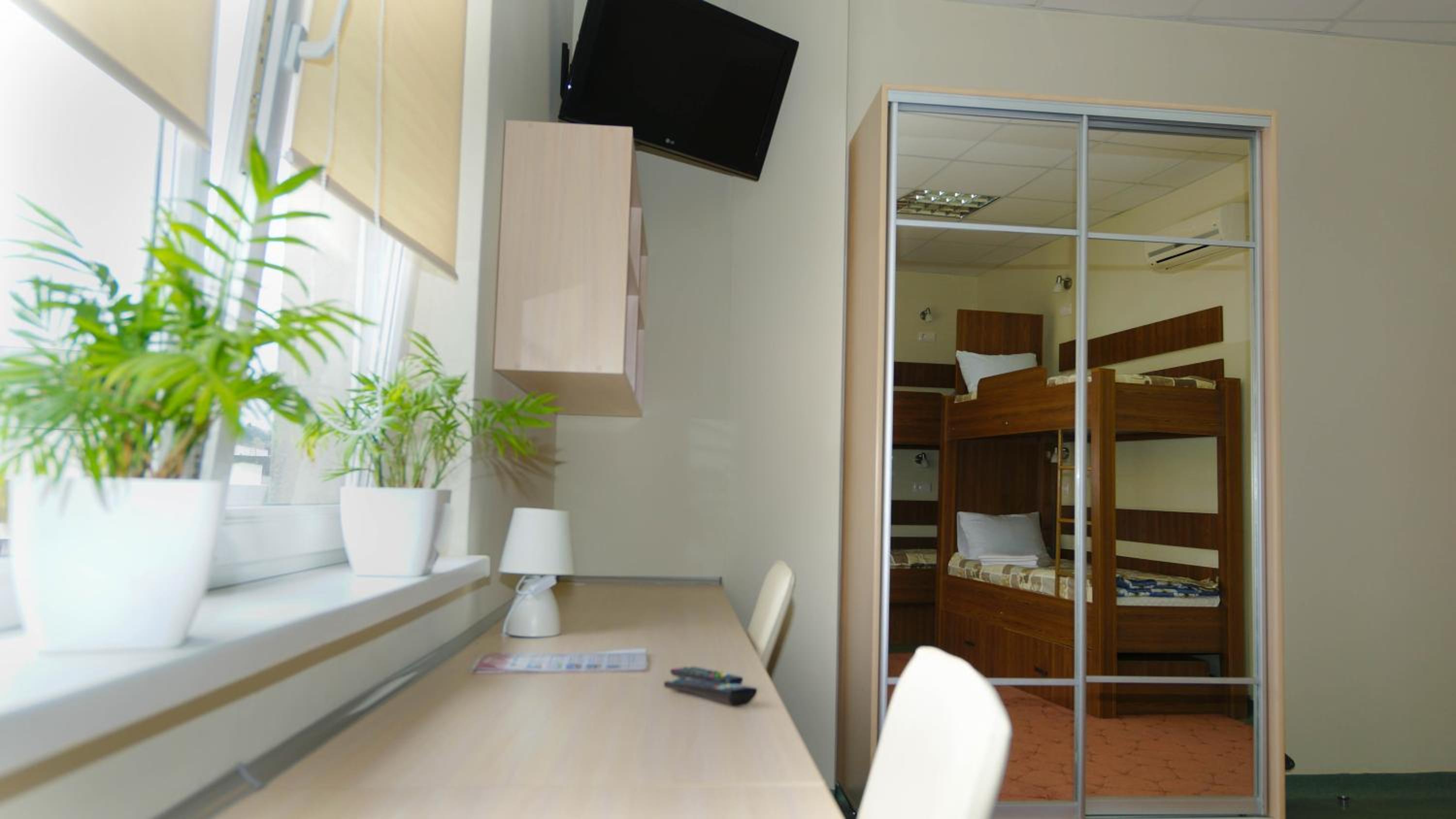 Bunk Bed in Female Dormitory Room   photo 3