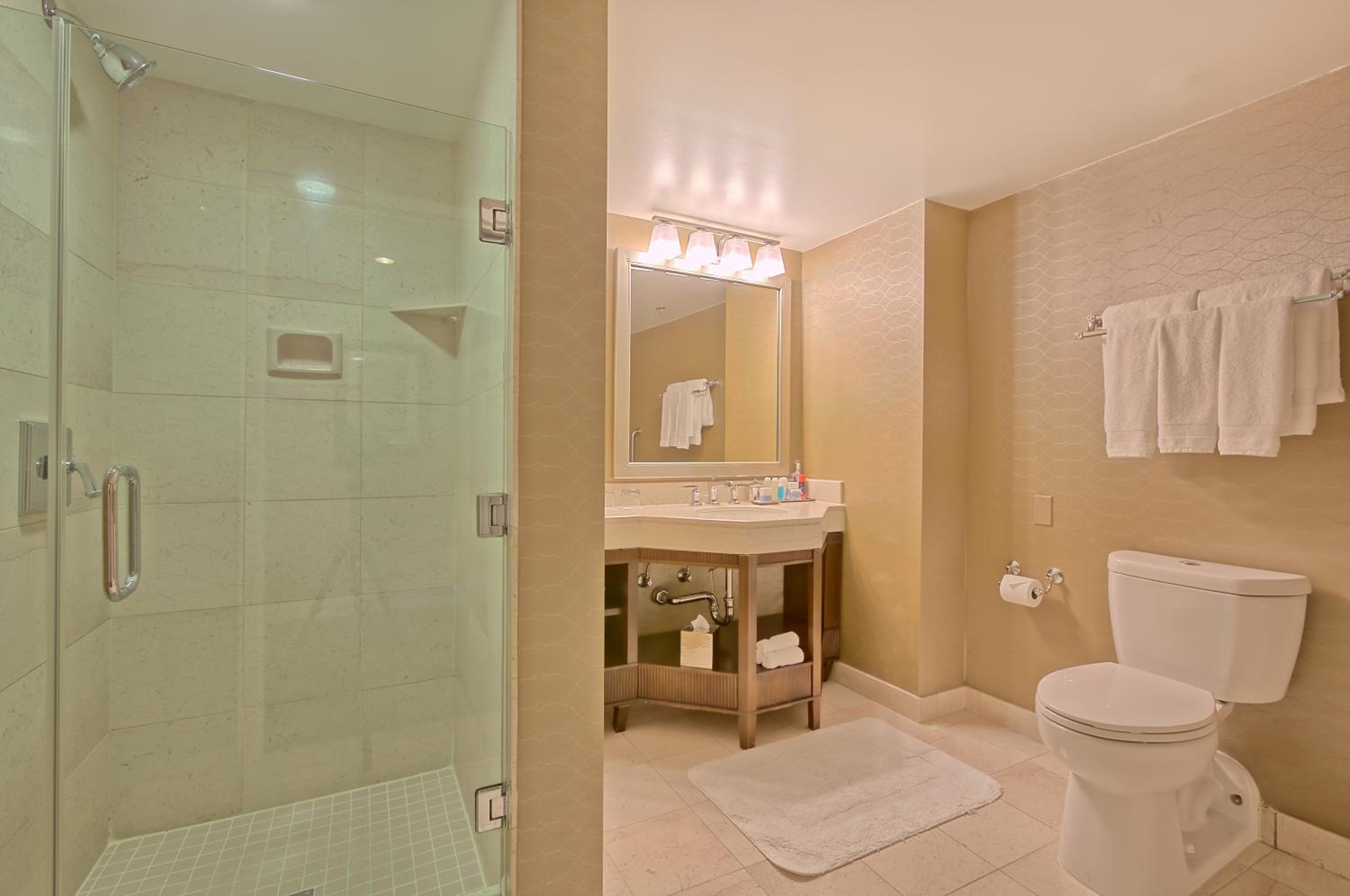 Deluxe Double Room with Two Double Beds