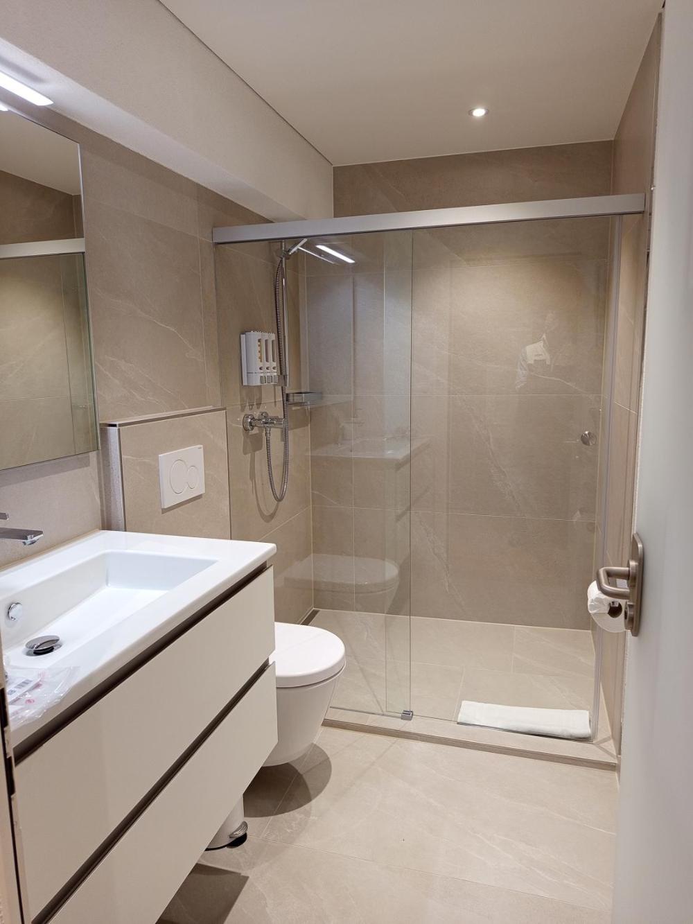 Double or Twin Room Standard photo 1