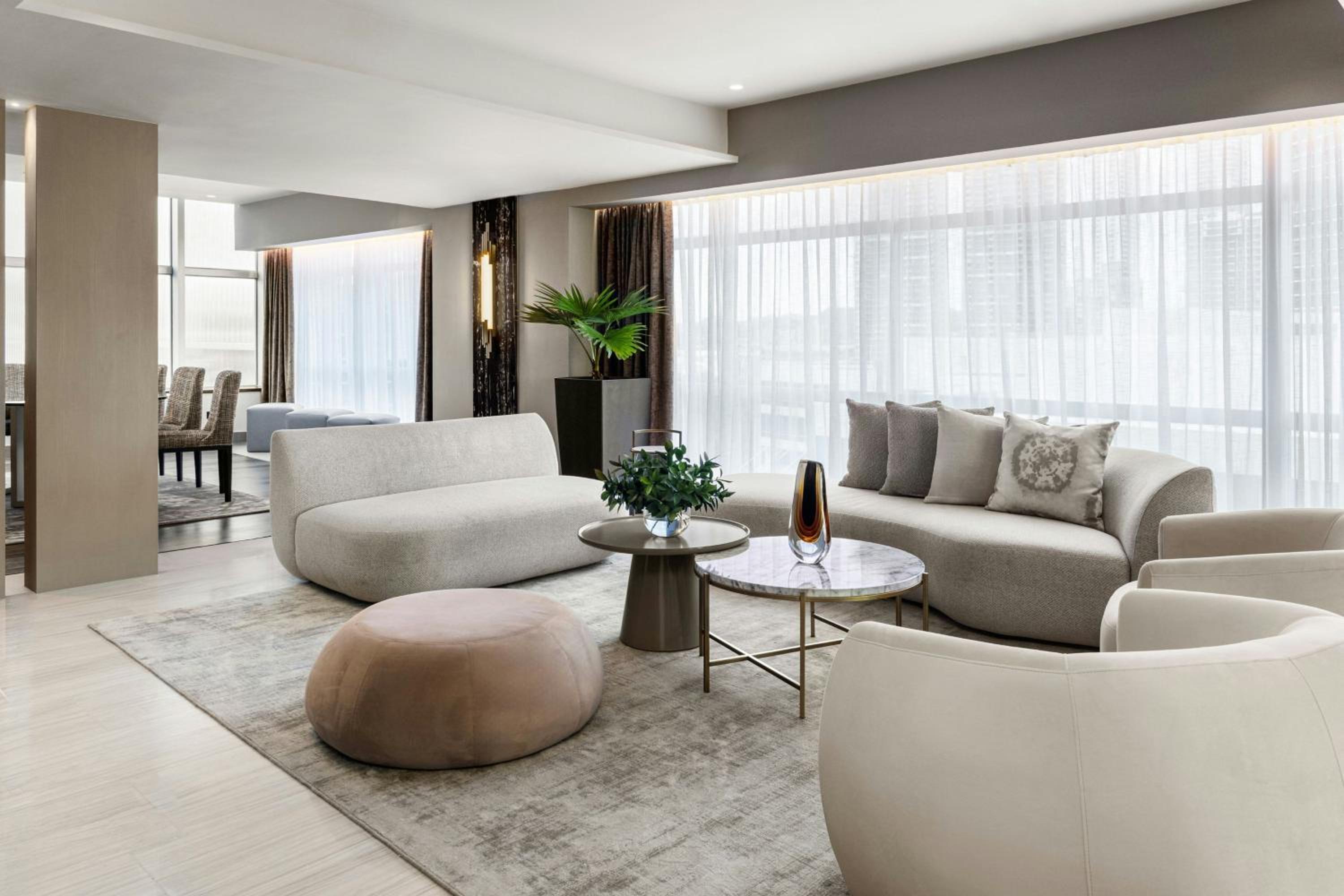 Master King Suite photo 2