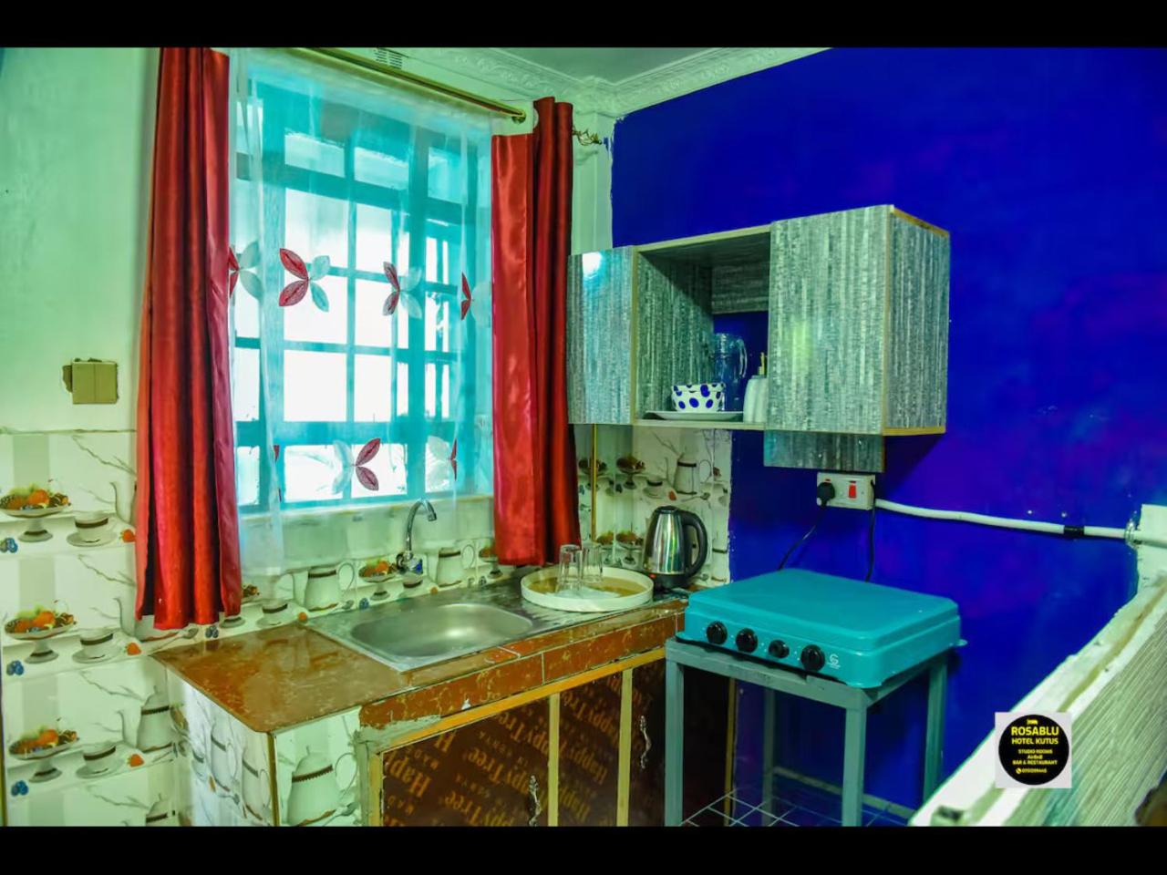 Deluxe King Studio photo 2
